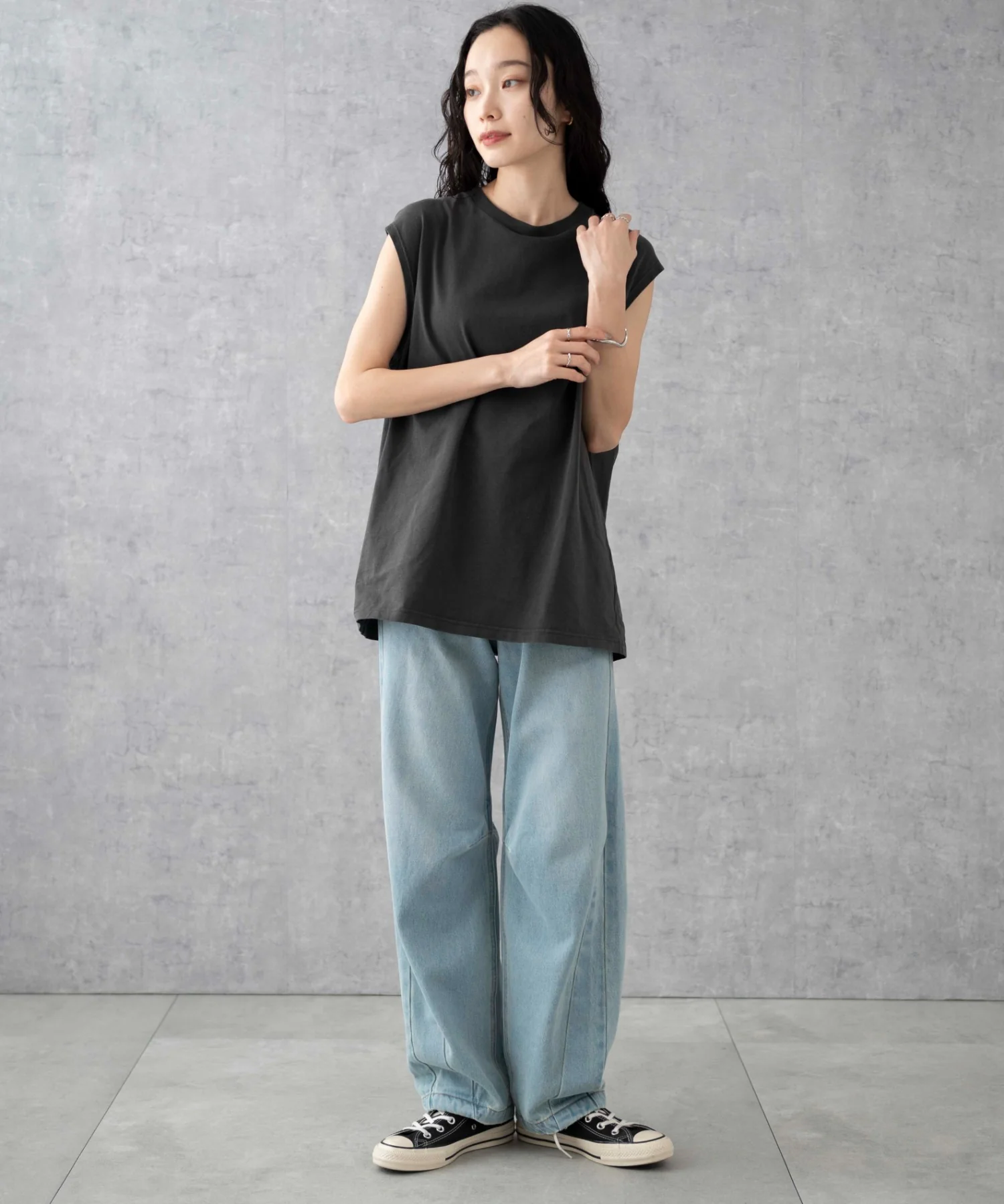 スリーブレスコットンT - Image 42