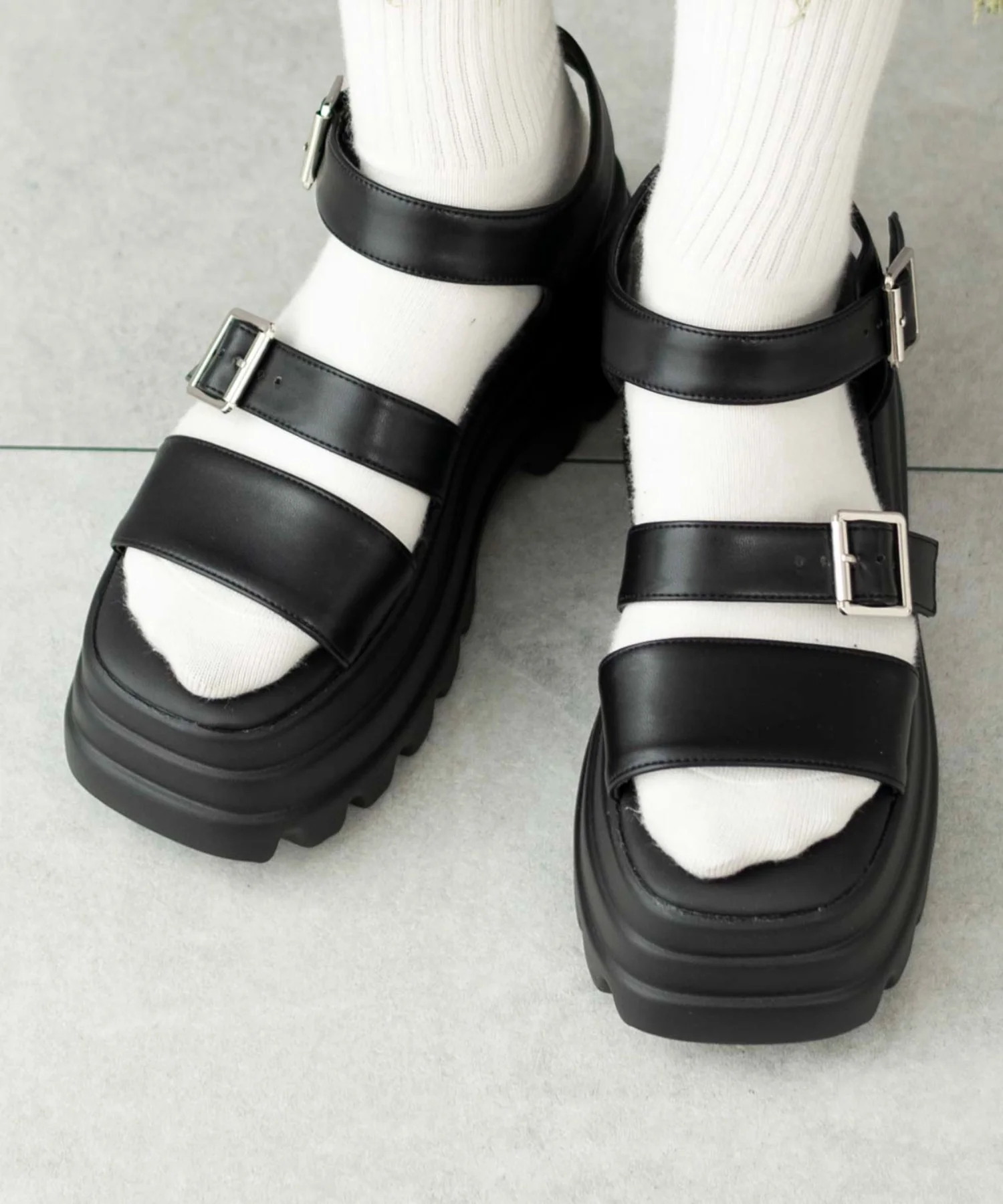 ボリュームソールダブルベルトサンダル - Image 5