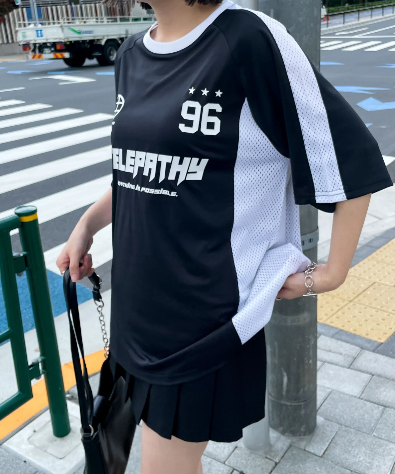 サッカーメッシュ切り替えビッグT - Image 12