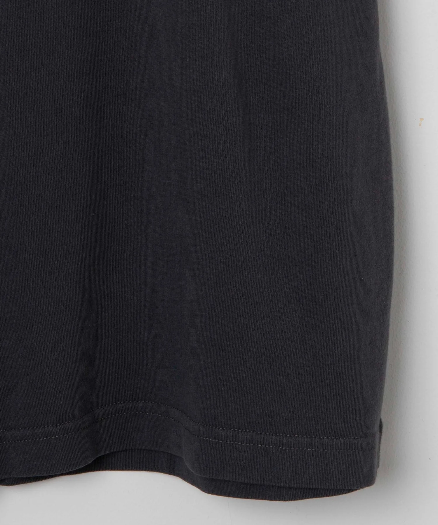 ヴィンテージライクグラフィックTシャツ - Image 47