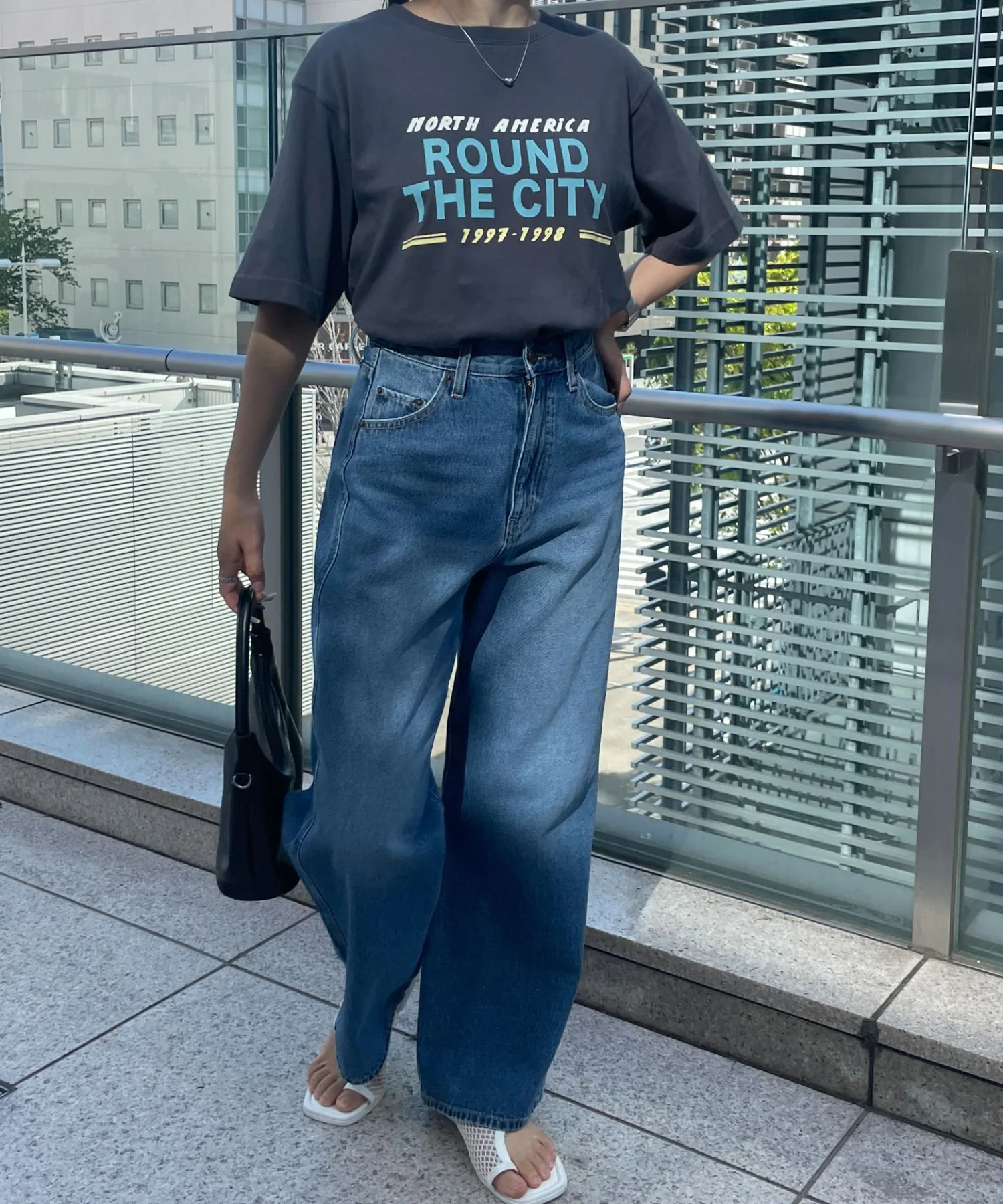 ヴィンテージライクグラフィックTシャツ - Image 8