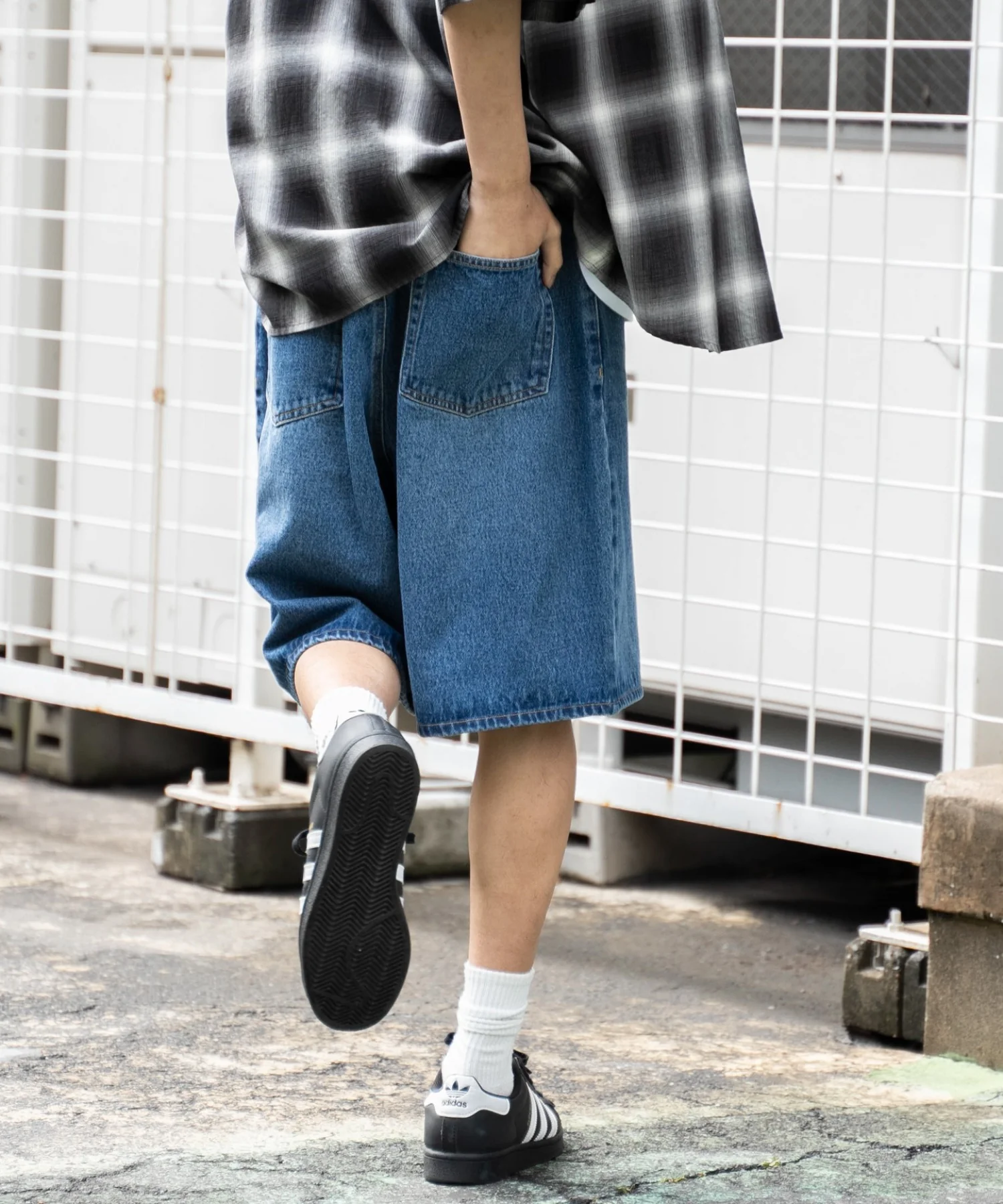デニムバギーショーツ - Image 14
