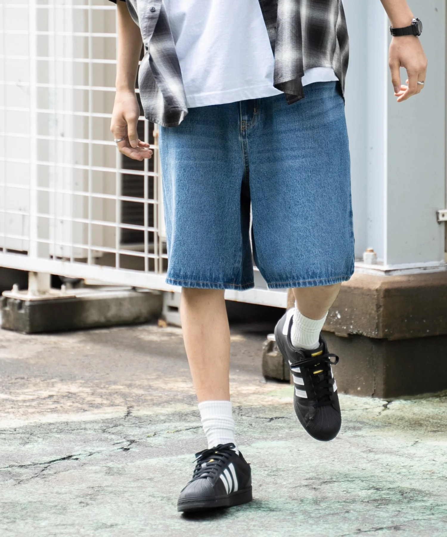 デニムバギーショーツ - Image 17
