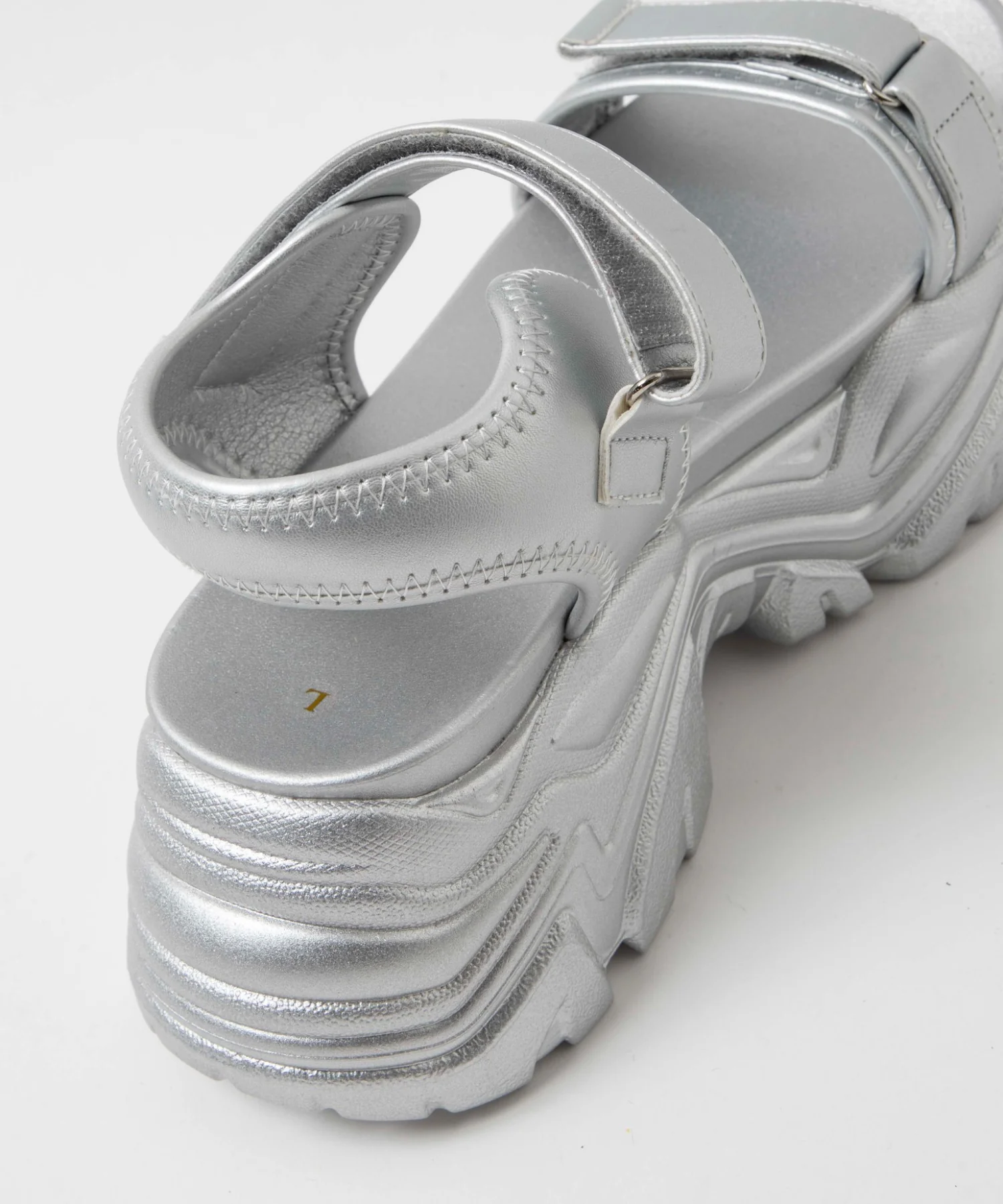 厚底ダッドスポーツサンダル - Image 19