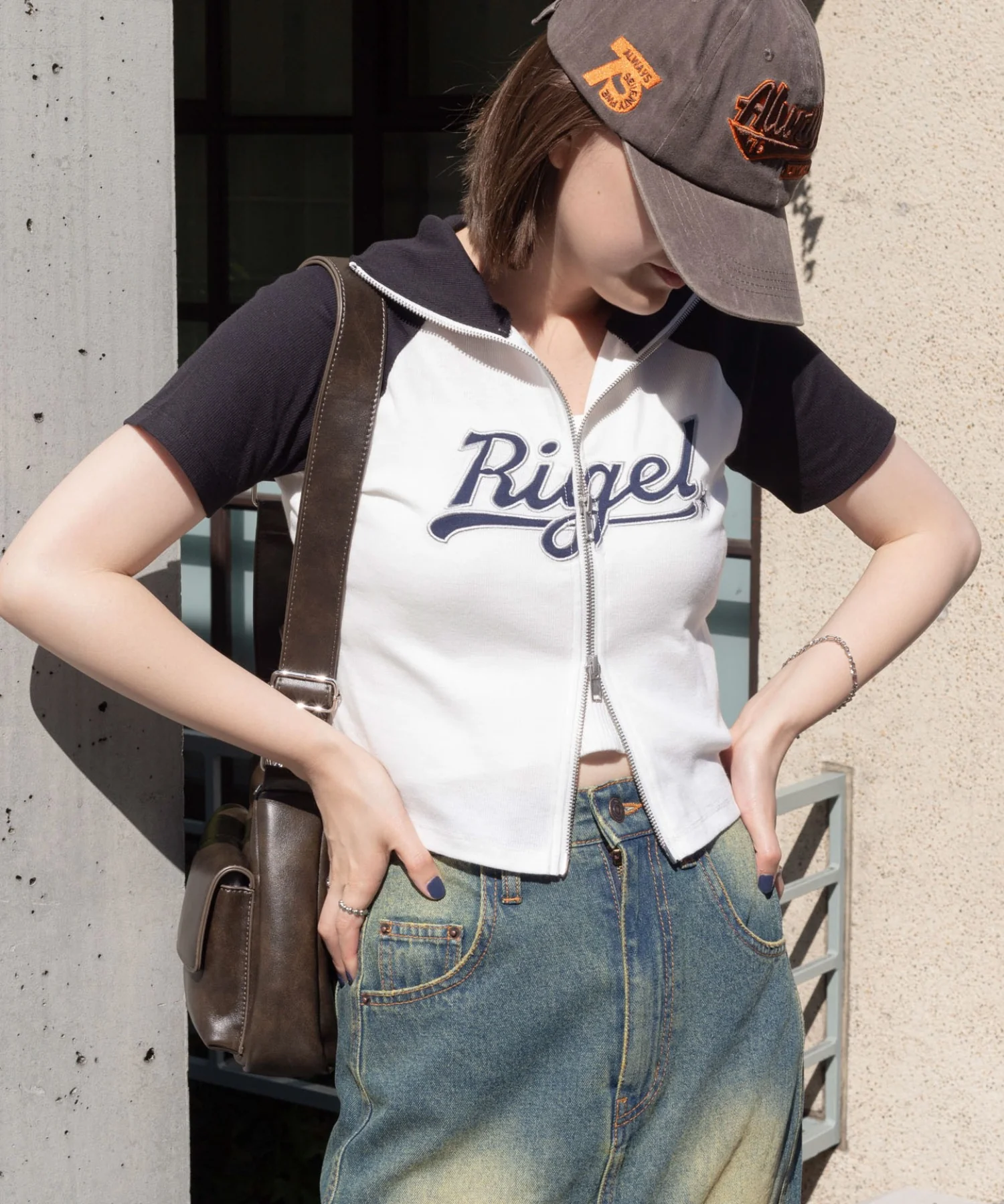ダブルジップワッペンロゴラグランT - Image 9
