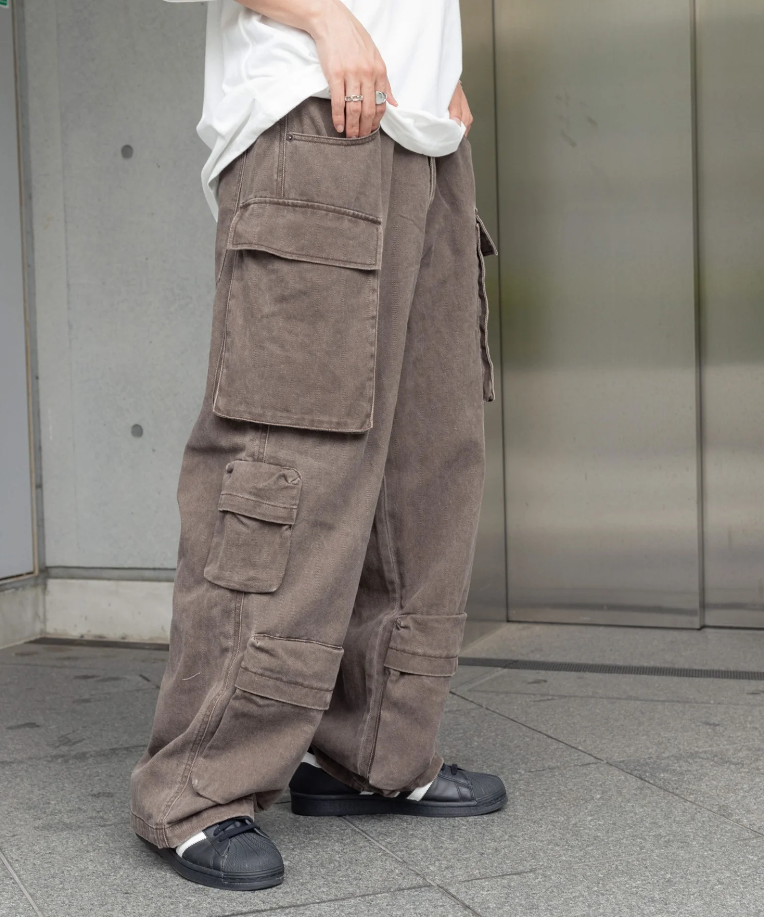 マルチポケットワイドカーゴパンツ - Image 18
