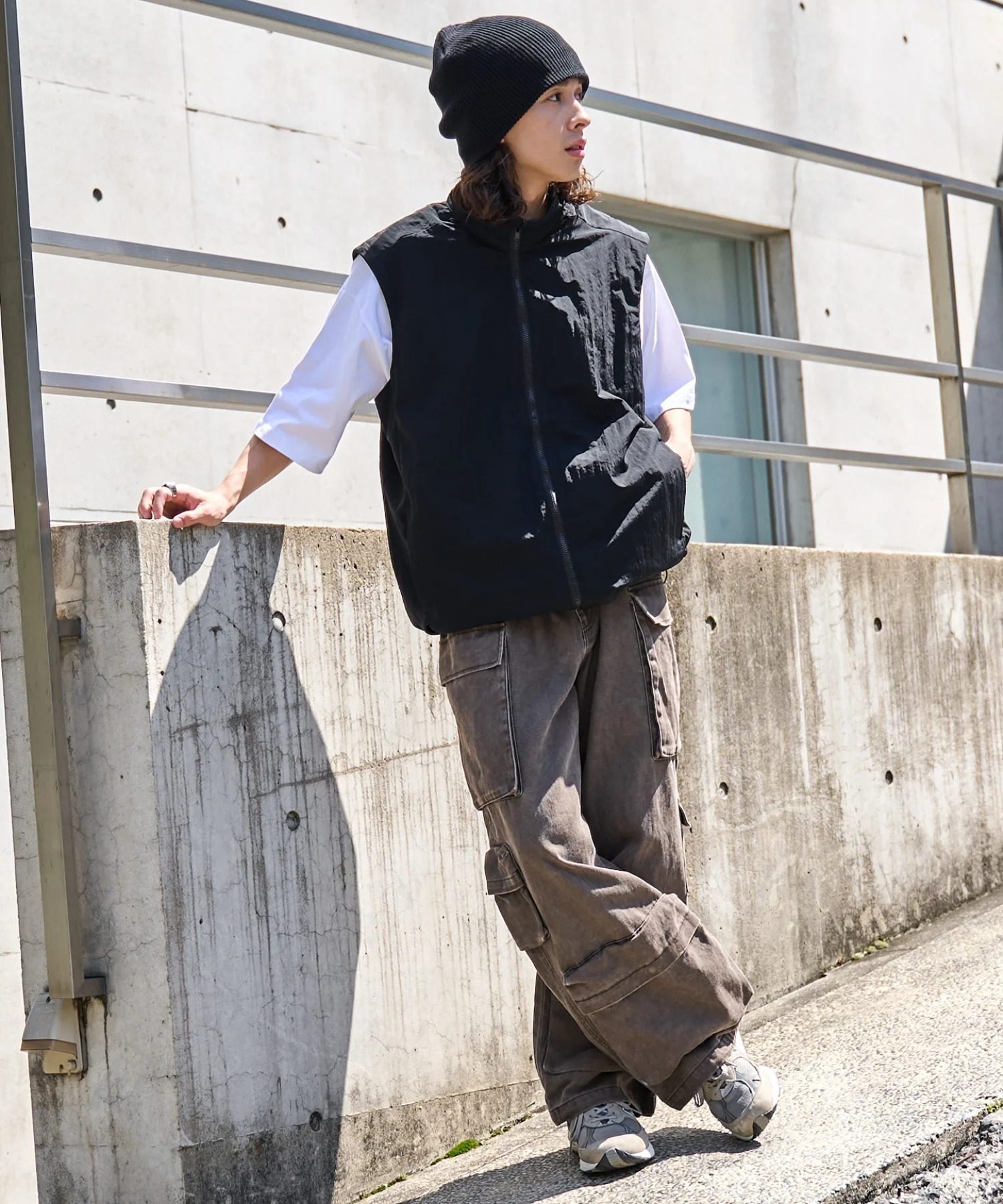 マルチポケットワイドカーゴパンツ - Image 4