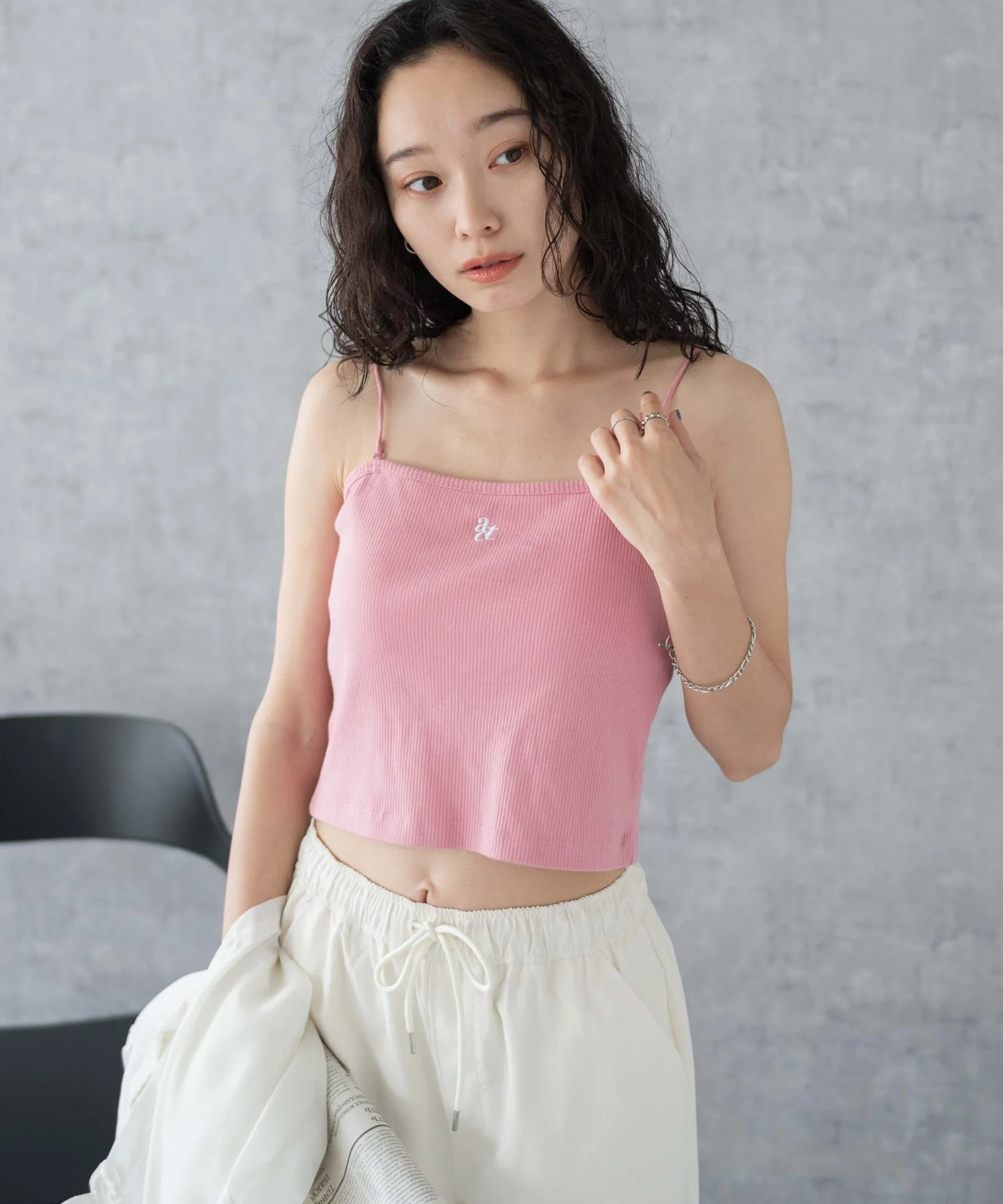 なちゅ盛れショートワンポイントキャミ - Image 24