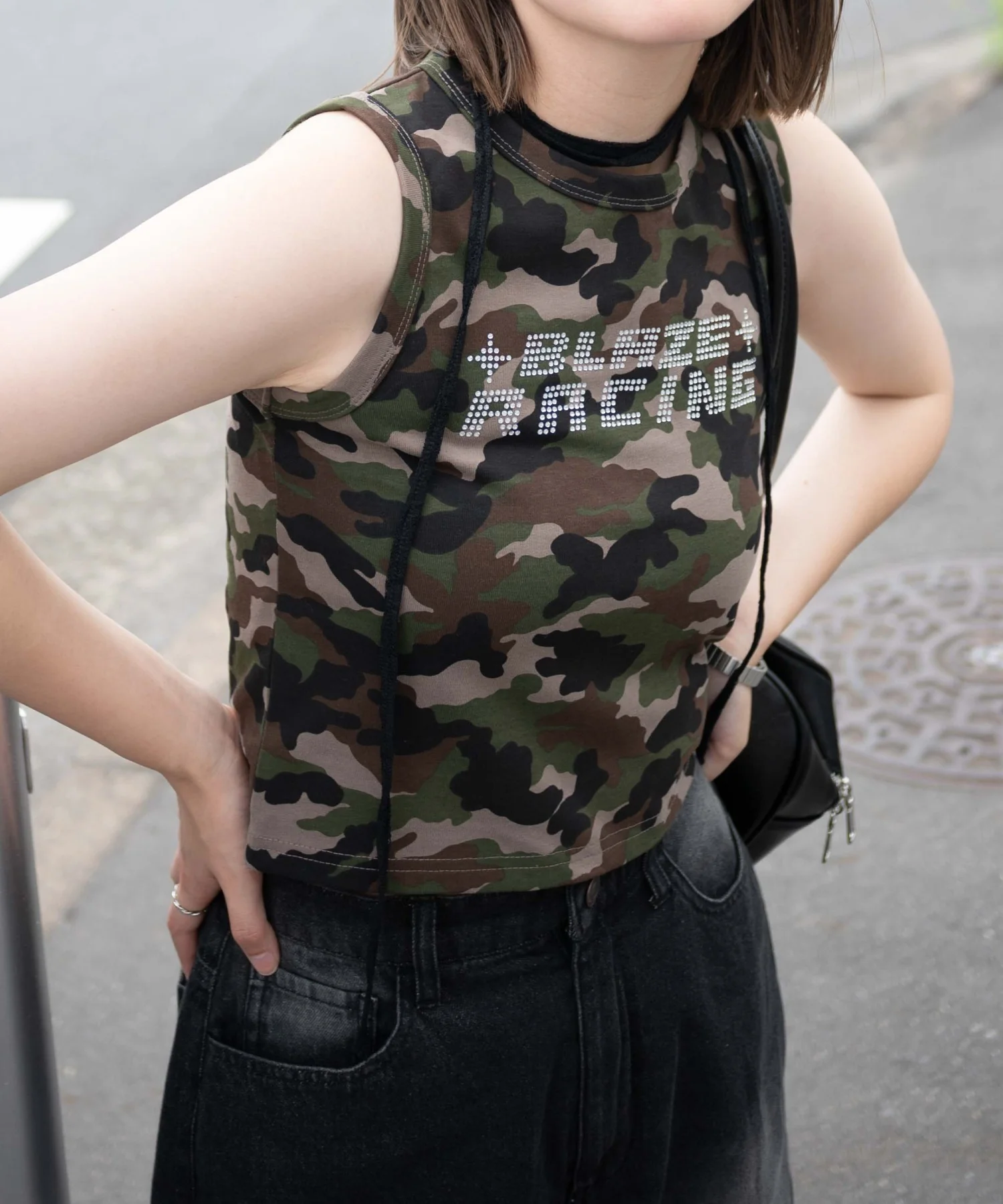迷彩ロゴラインストーンタンクトップ - Image 4