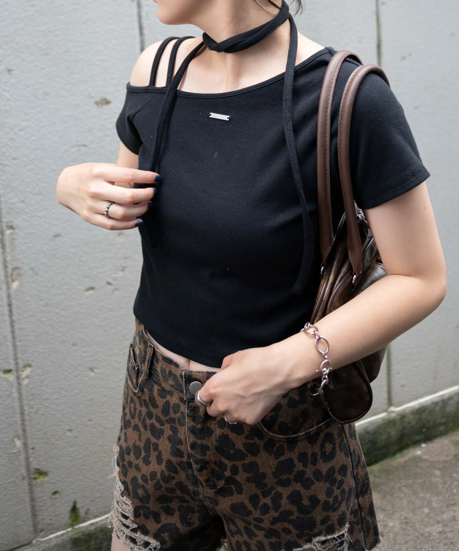 プレートデザインワンショルトップス - Image 2