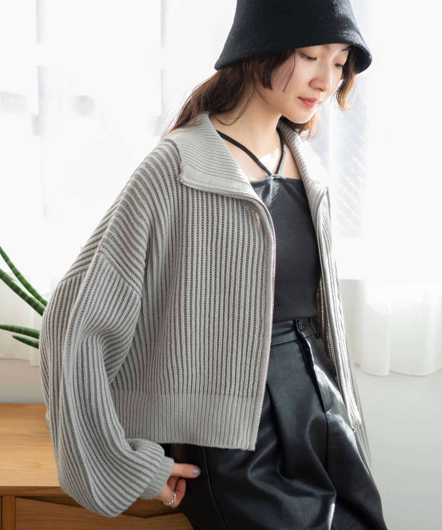 ダブルジップショートカーデ - Image 4