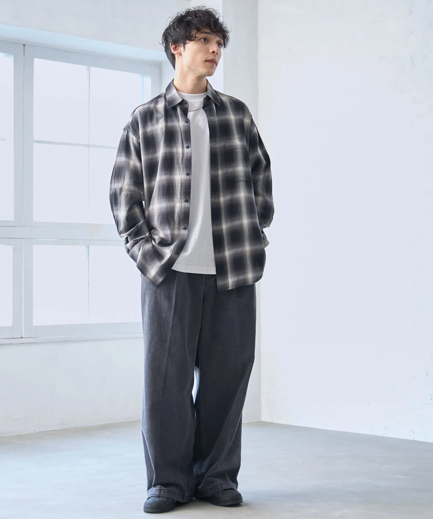 SUPERBUGGYDENIMSLACKS - Image 17