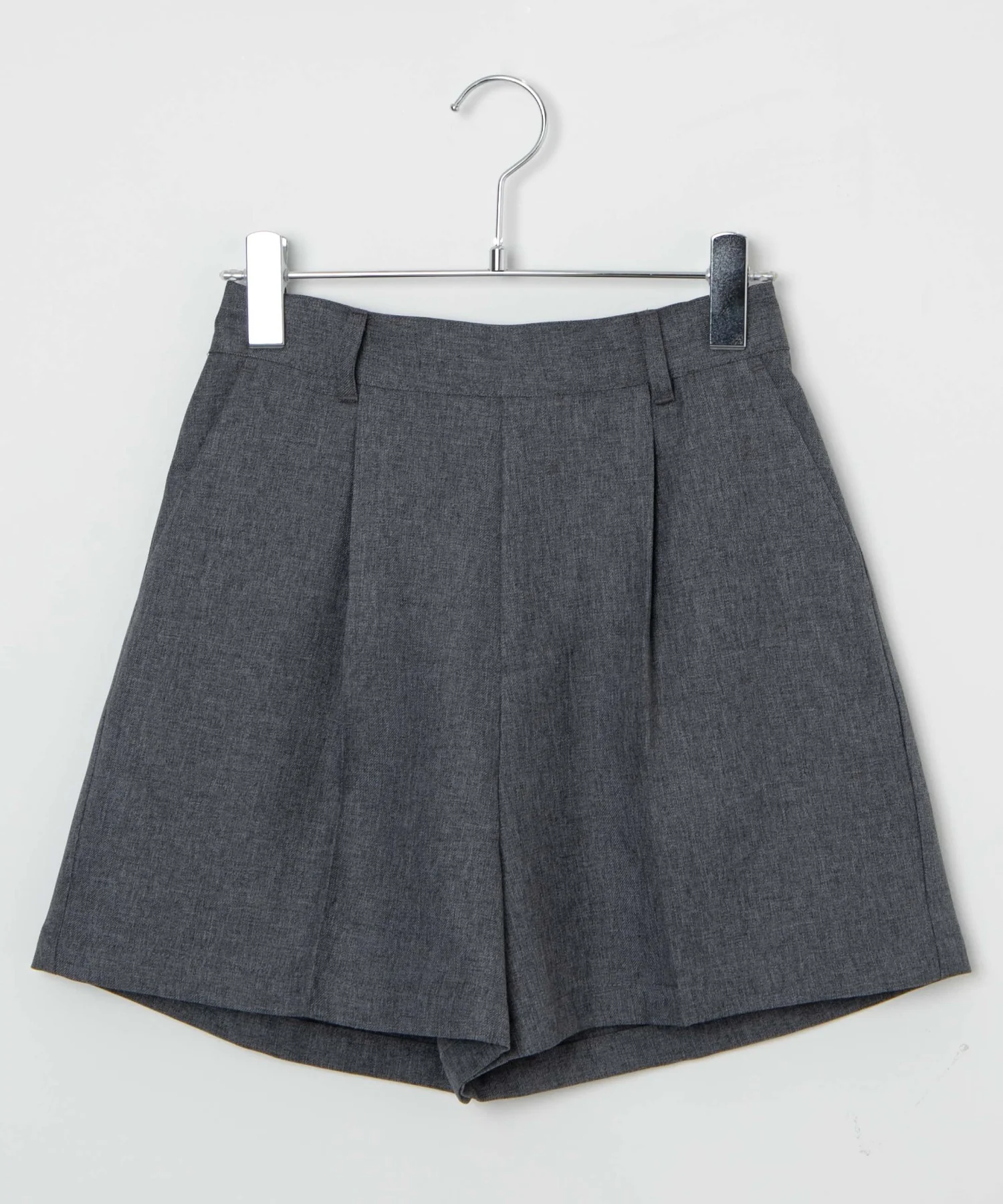 タックショートパンツ - Image 24