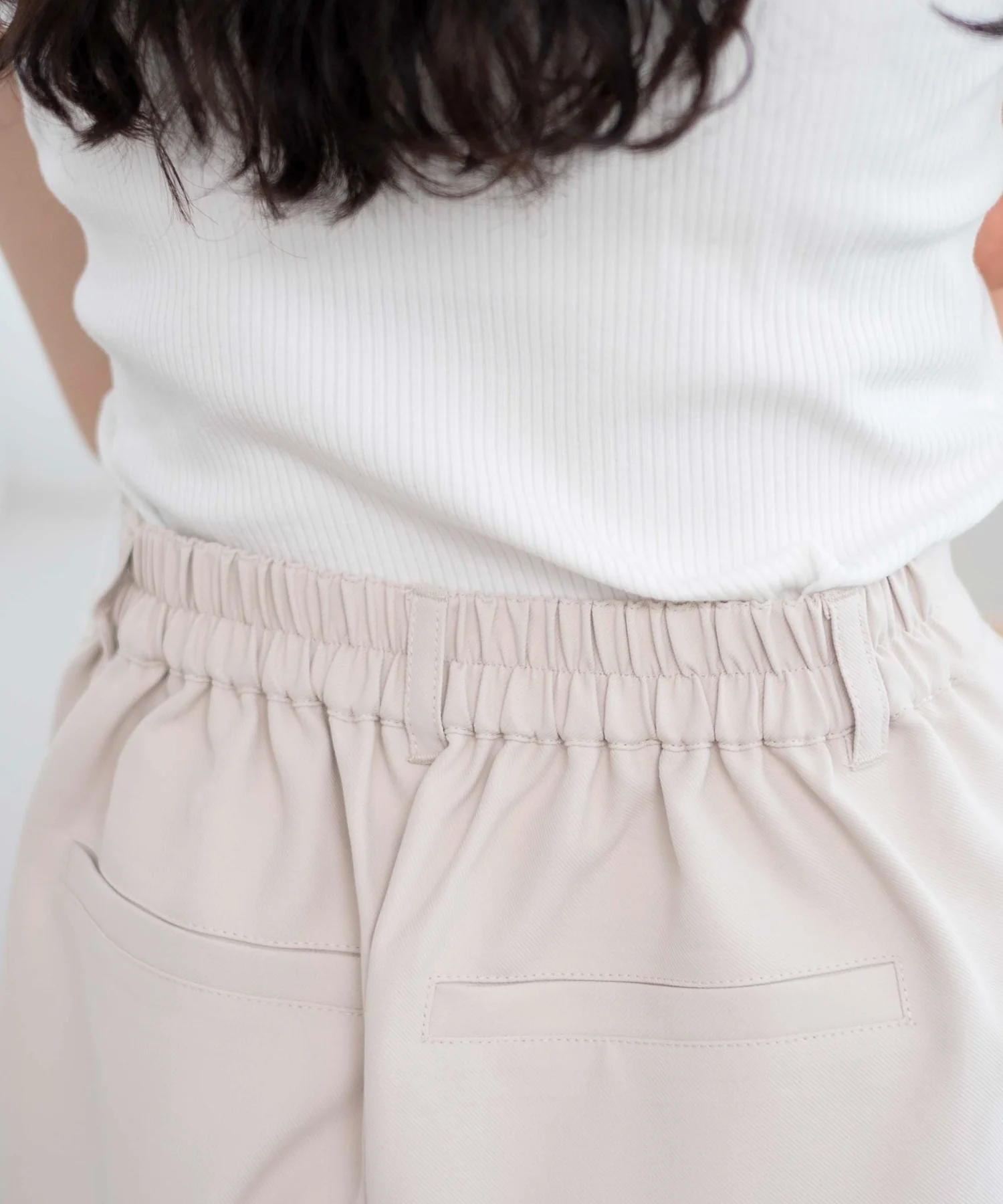 タックショートパンツ - Image 7