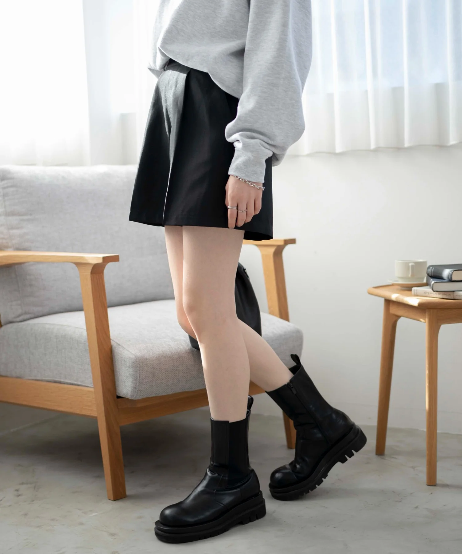 タックショートパンツ - Image 9