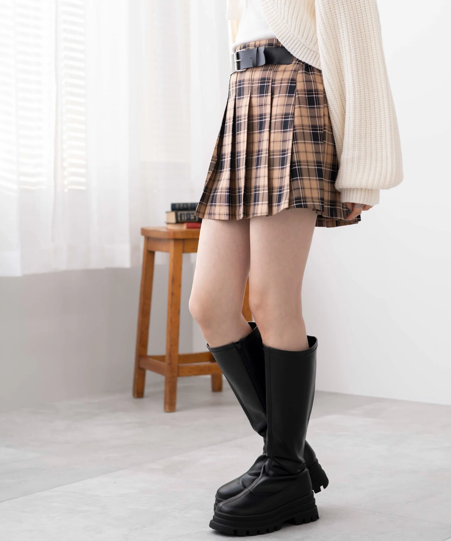 バックル付プリーツスカパン - Image 11