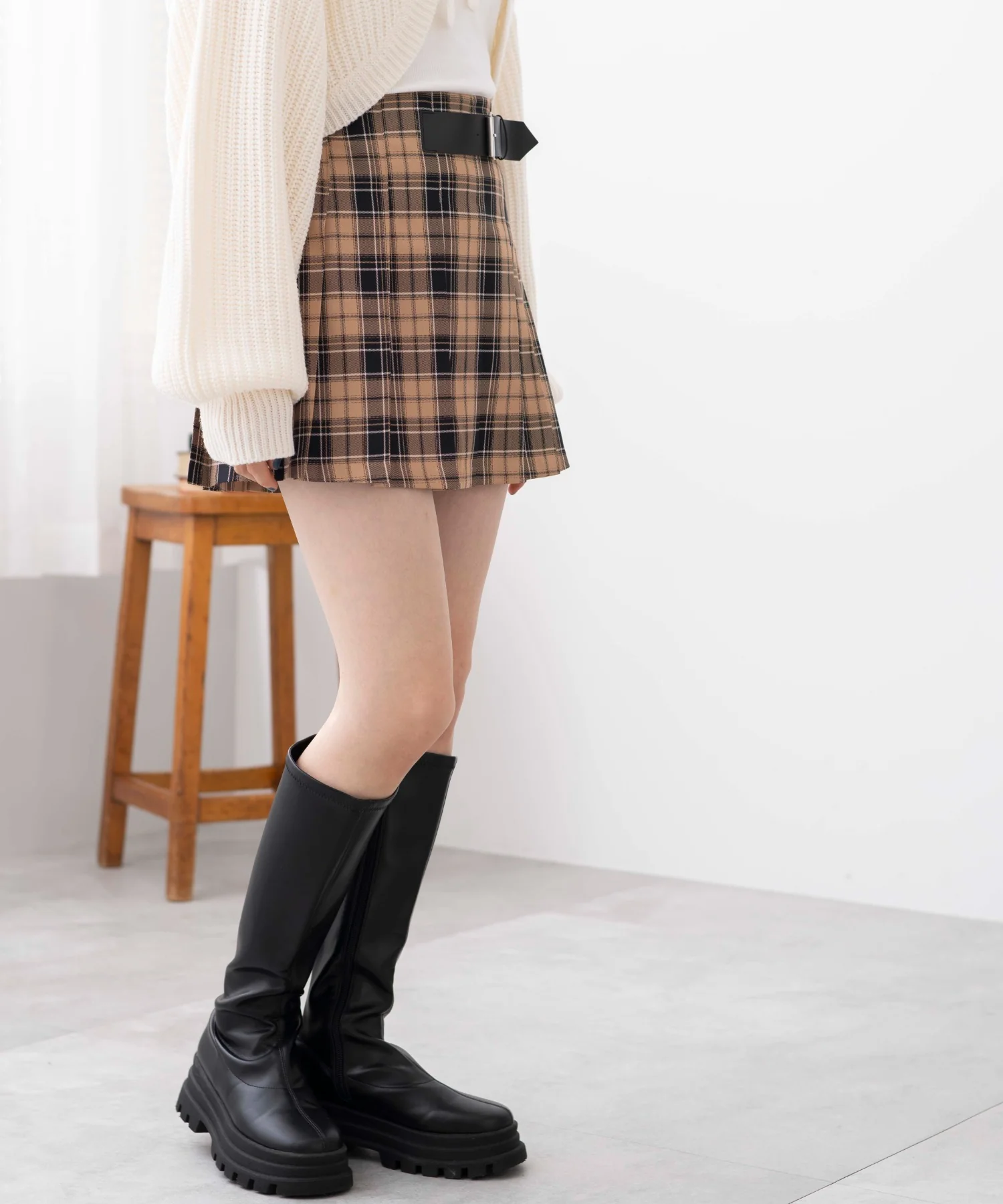 バックル付プリーツスカパン - Image 13