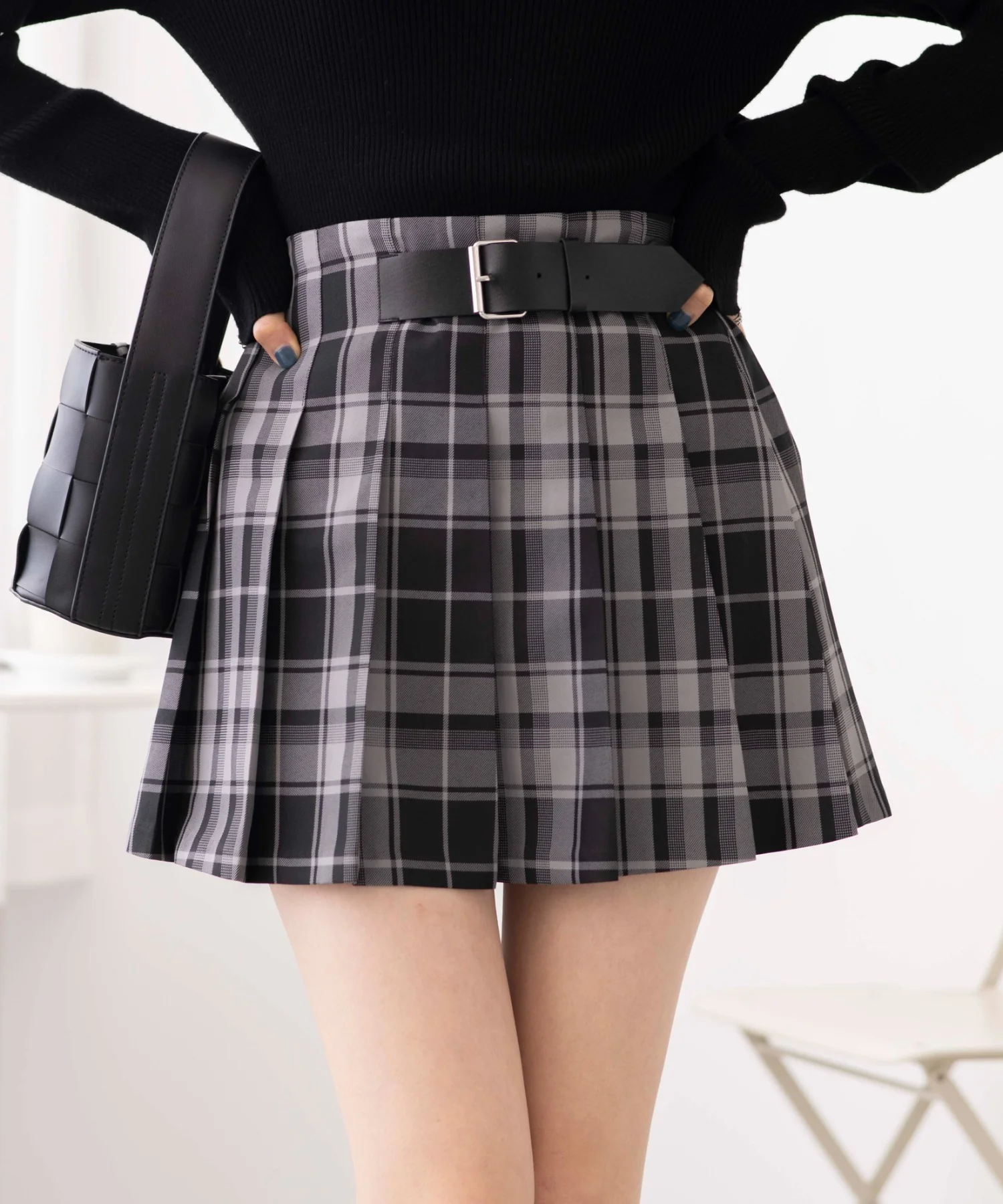 バックル付プリーツスカパン - Image 3