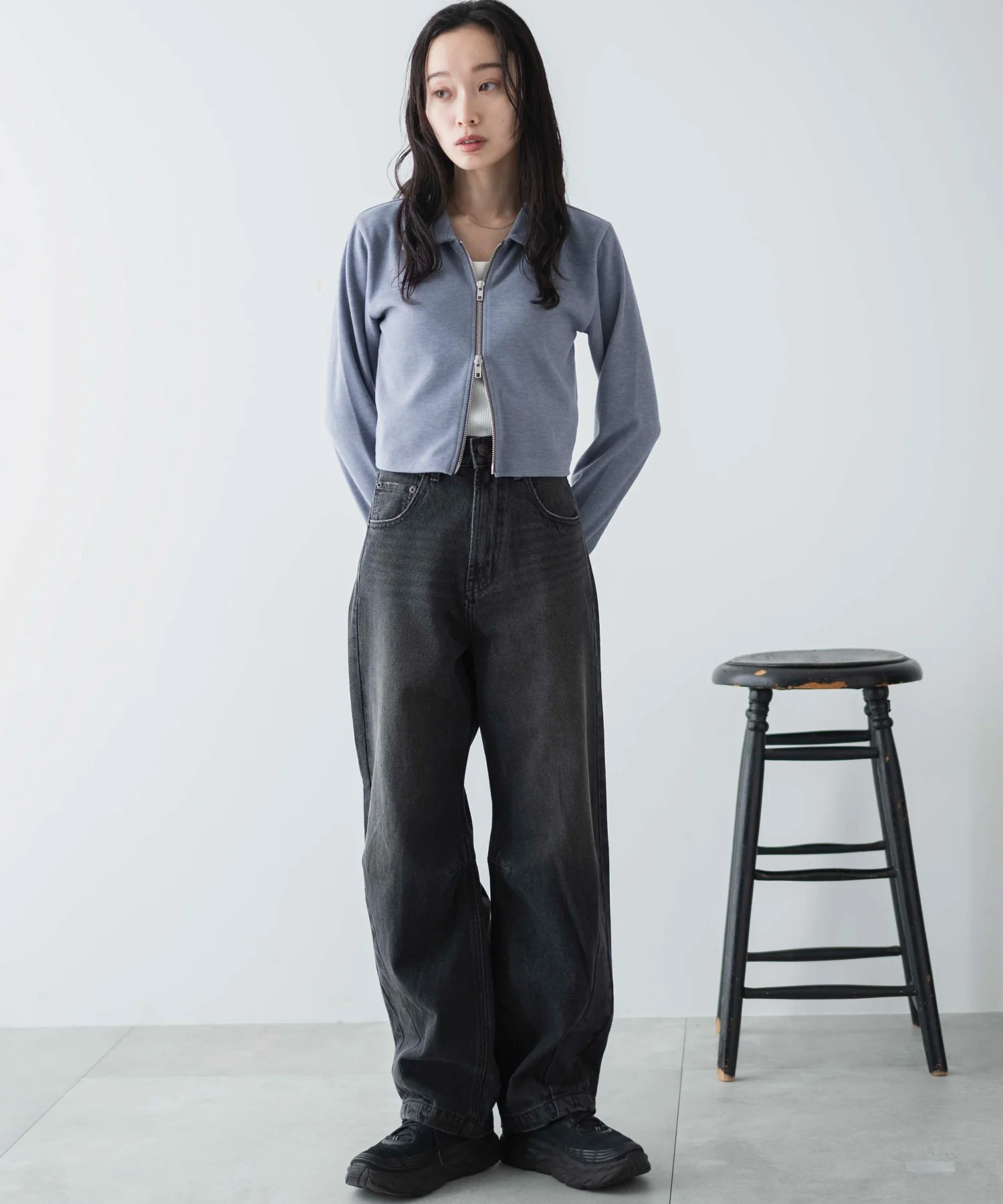 カーブデニムパンツ - Image 16