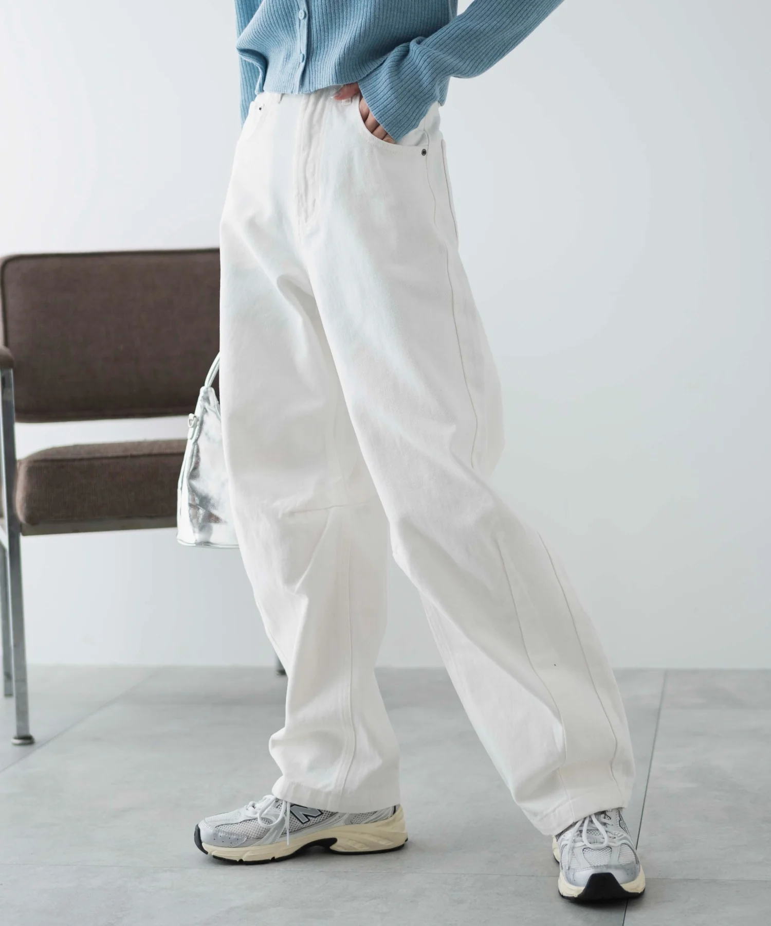 カーブデニムパンツ - Image 18