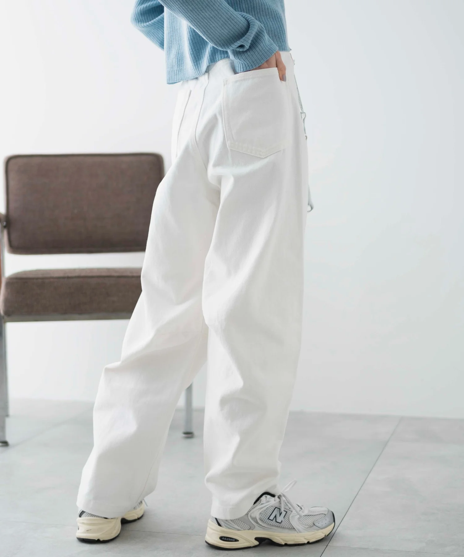 カーブデニムパンツ - Image 21