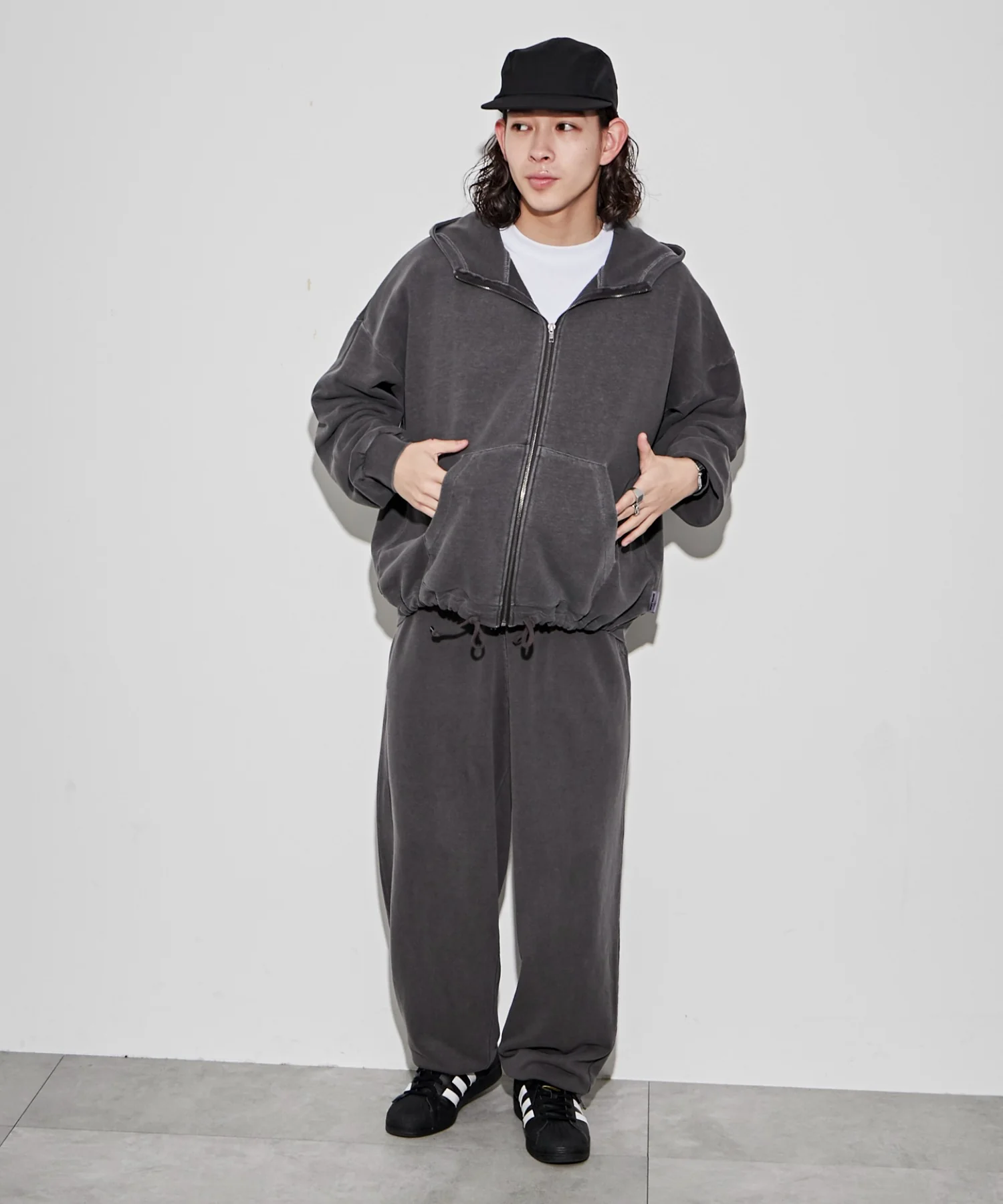 WIDE SWEAT PANTS - Image 25