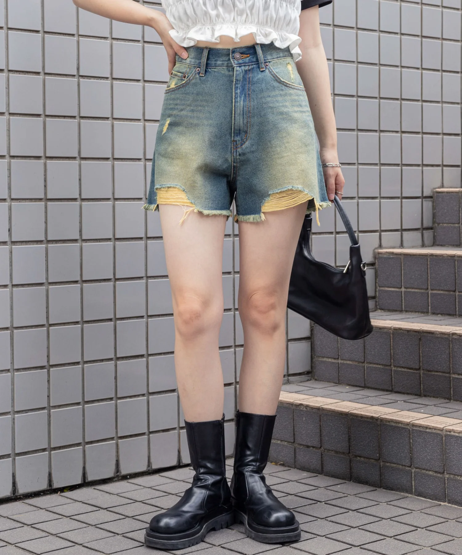 ダメージデニムショートパンツ - Image 16