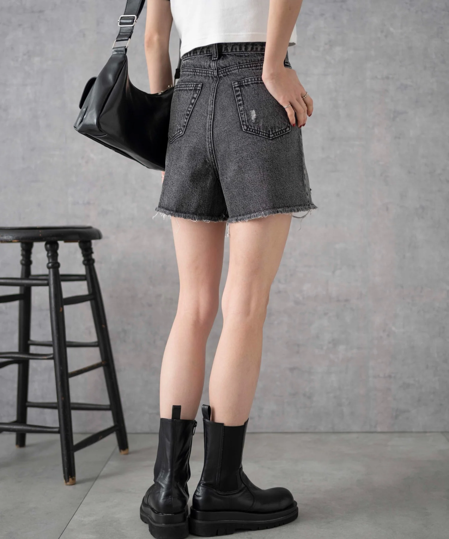 ダメージデニムショートパンツ - Image 23