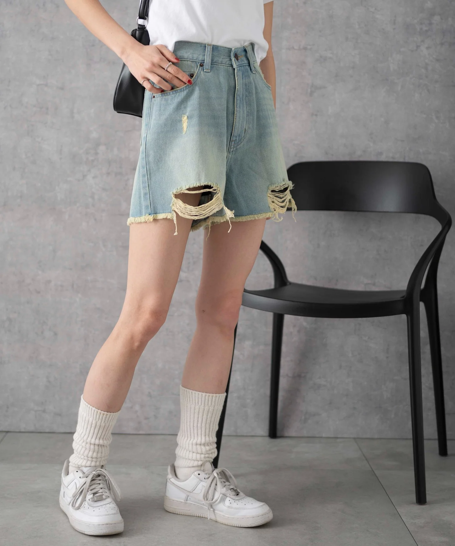 ダメージデニムショートパンツ - Image 8