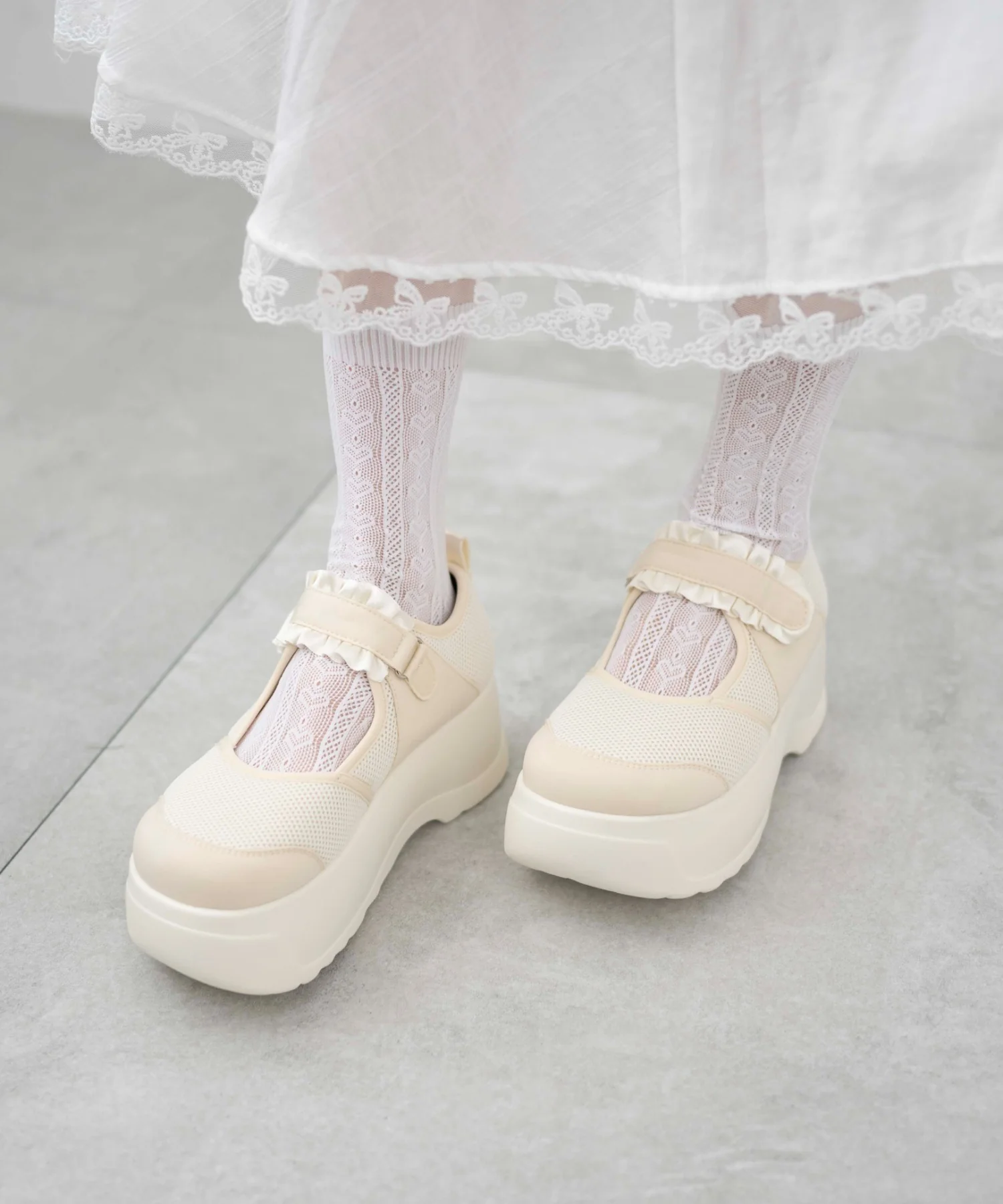 フリルベルクロシューズ - Image 4