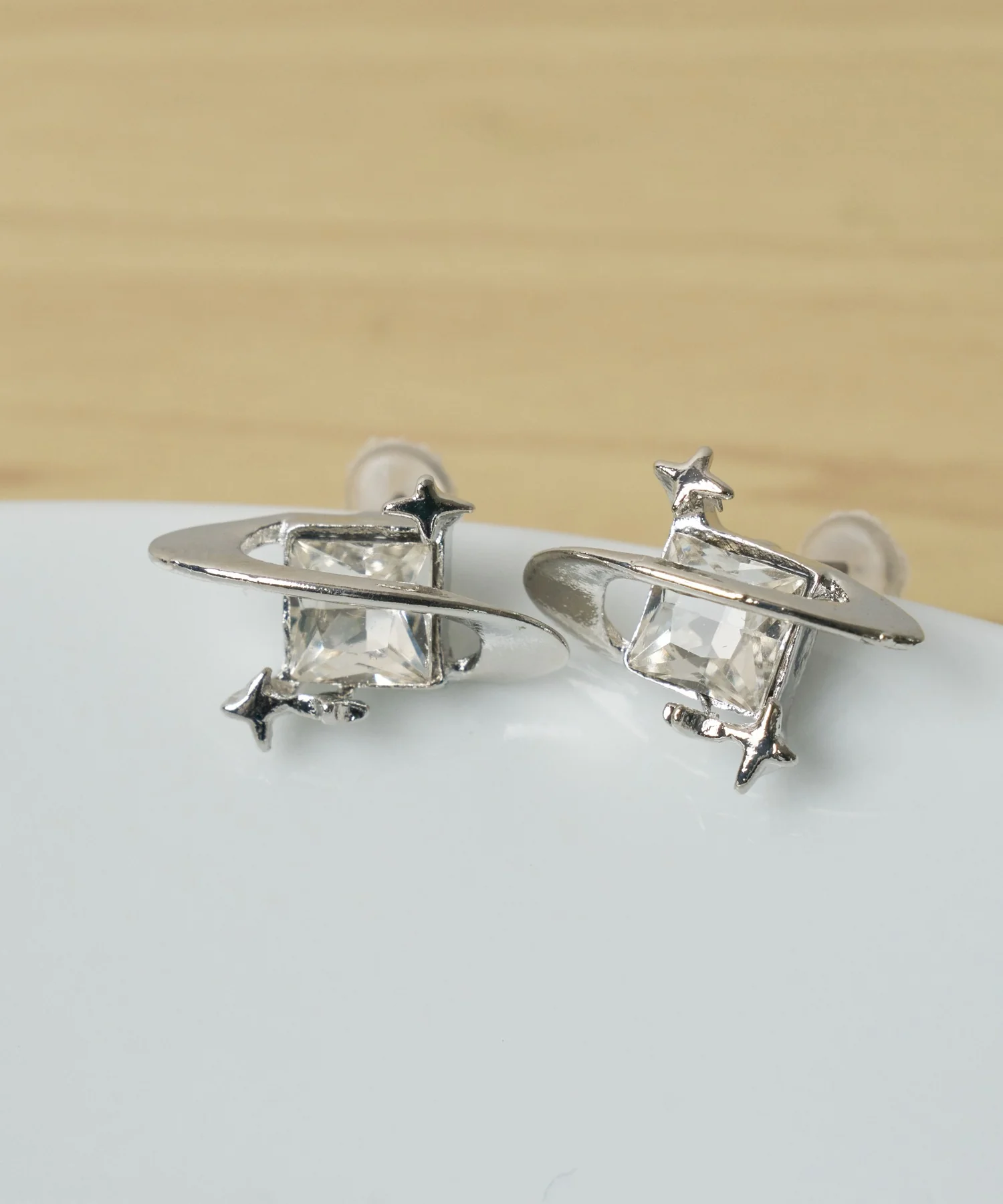 Lモチーフピアス - Image 3
