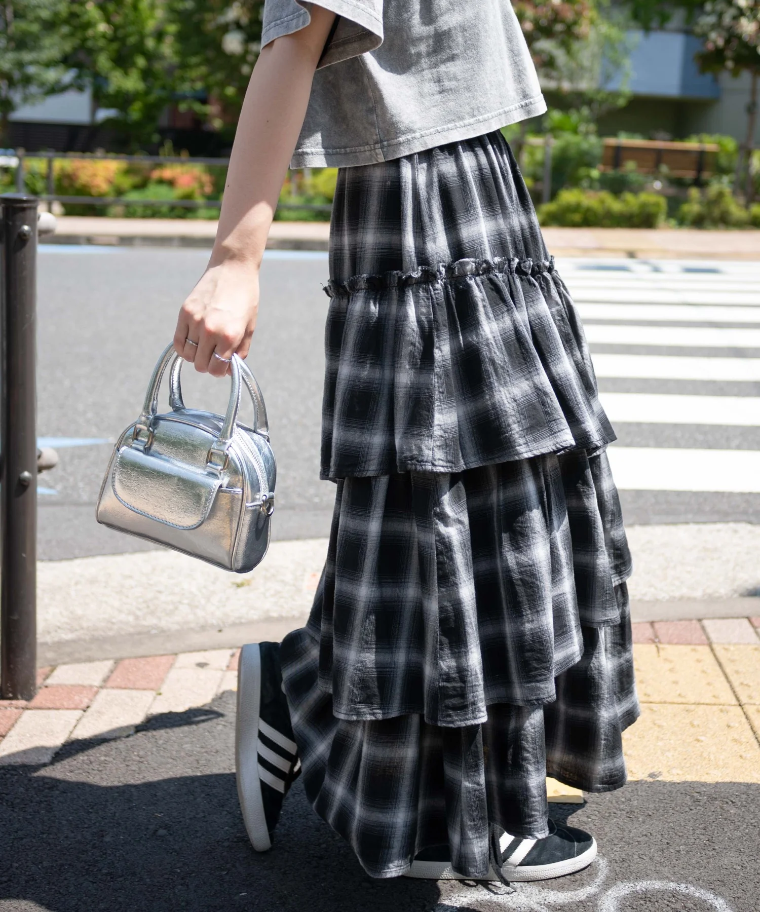 オンブレチェックティアードロングスカート - Image 5