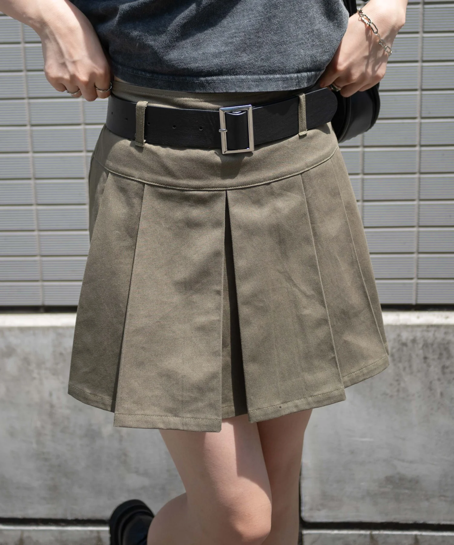ベルト付チノプリーツスカパン - Image 11