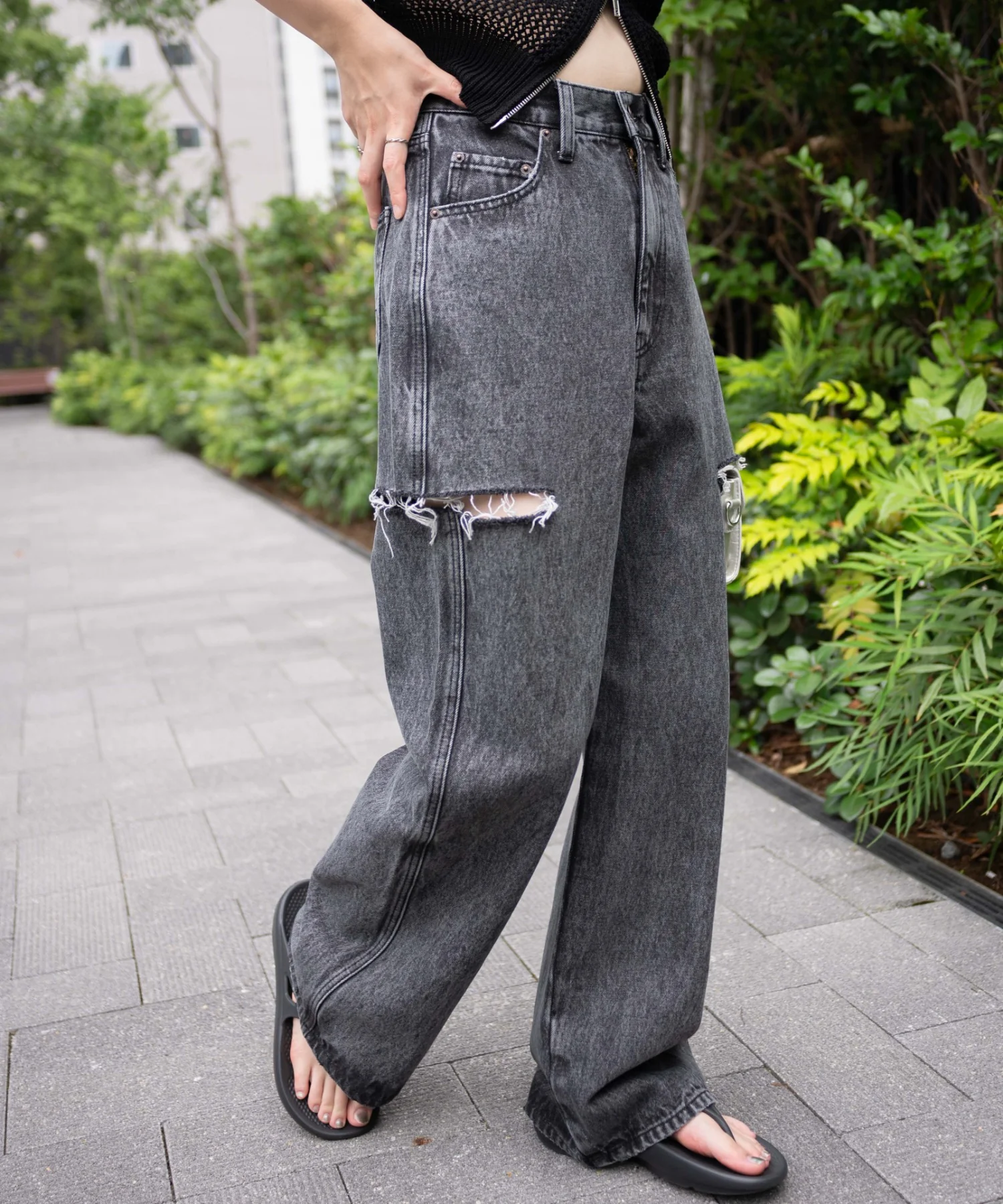 サイドスリットデニムストレートパンツ - Image 15