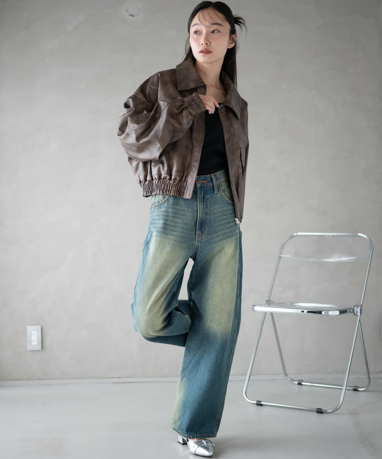 ストレートデニムパンツ - Image 12