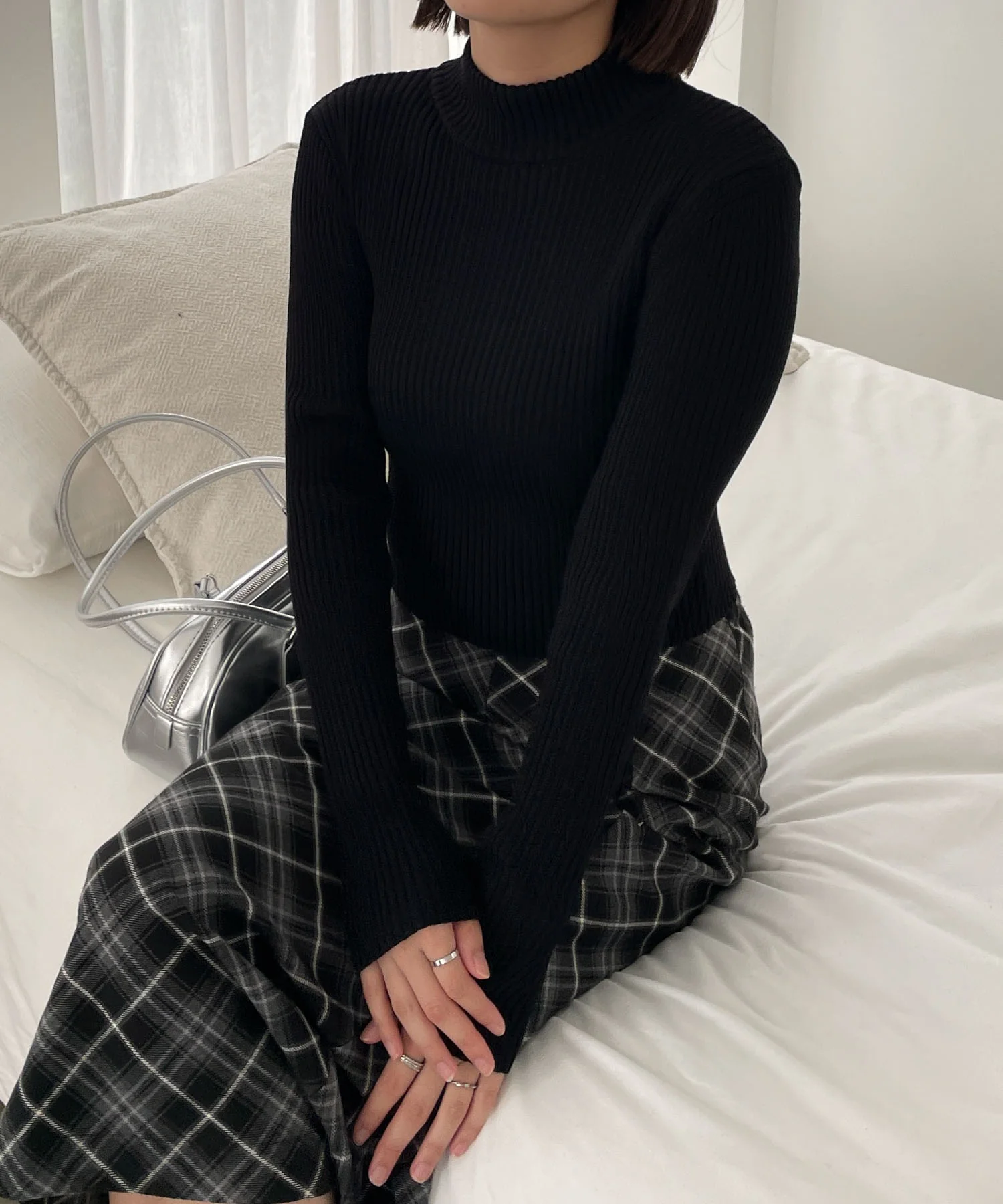リブハイネックショートニット - Image 17