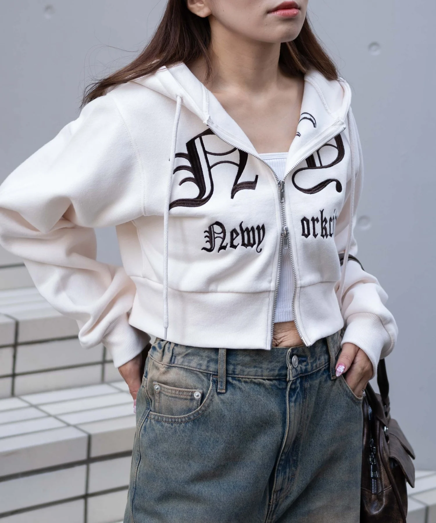 グラフィック裏起毛ショートZIPパーカー - Image 14