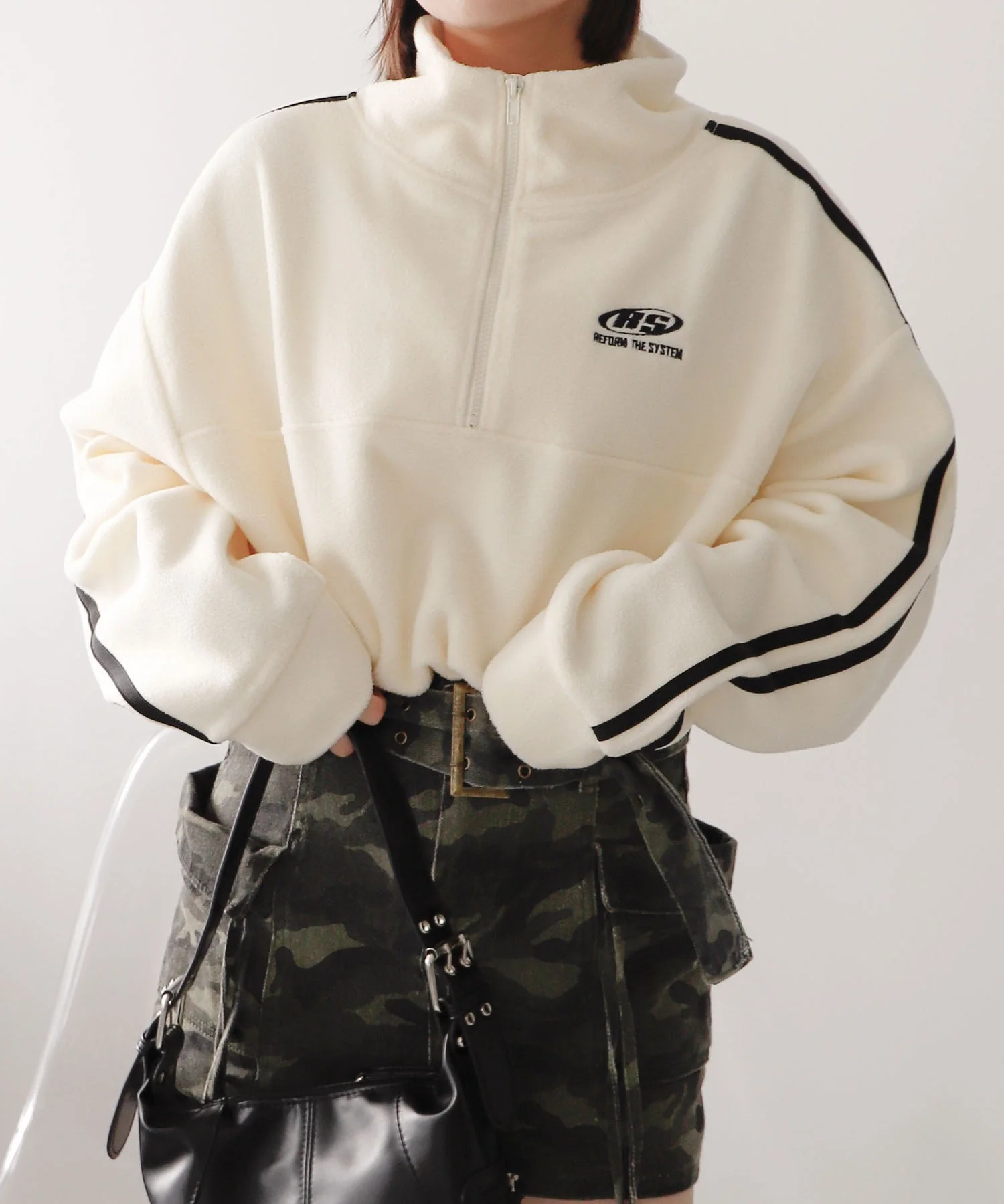 ハーフジップフリースショートプルオーバー - Image 5