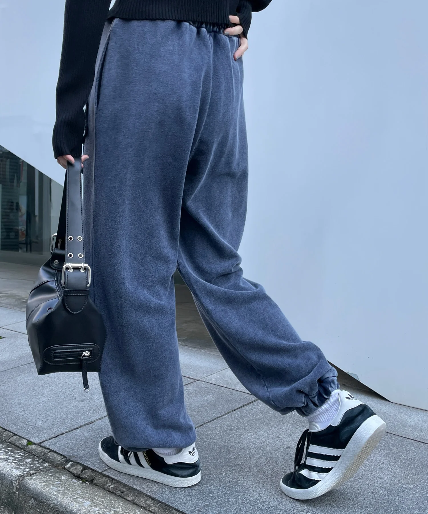 ロゴアシッドウォッシュパンツ - Image 11