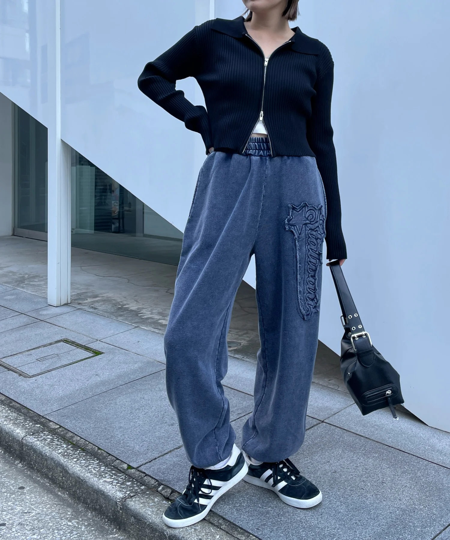 ロゴアシッドウォッシュパンツ - Image 13
