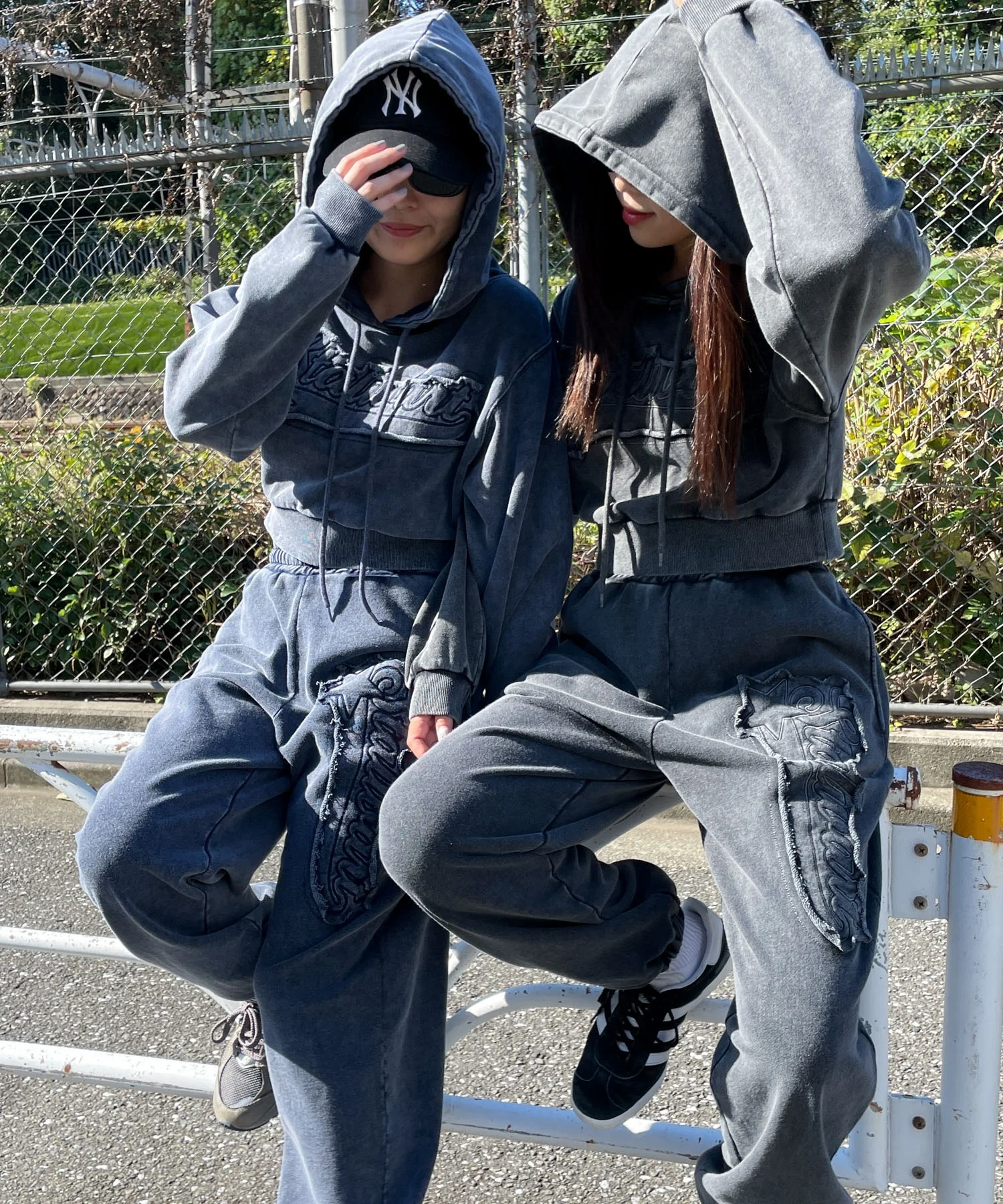 ロゴアシッドウォッシュパンツ - Image 3