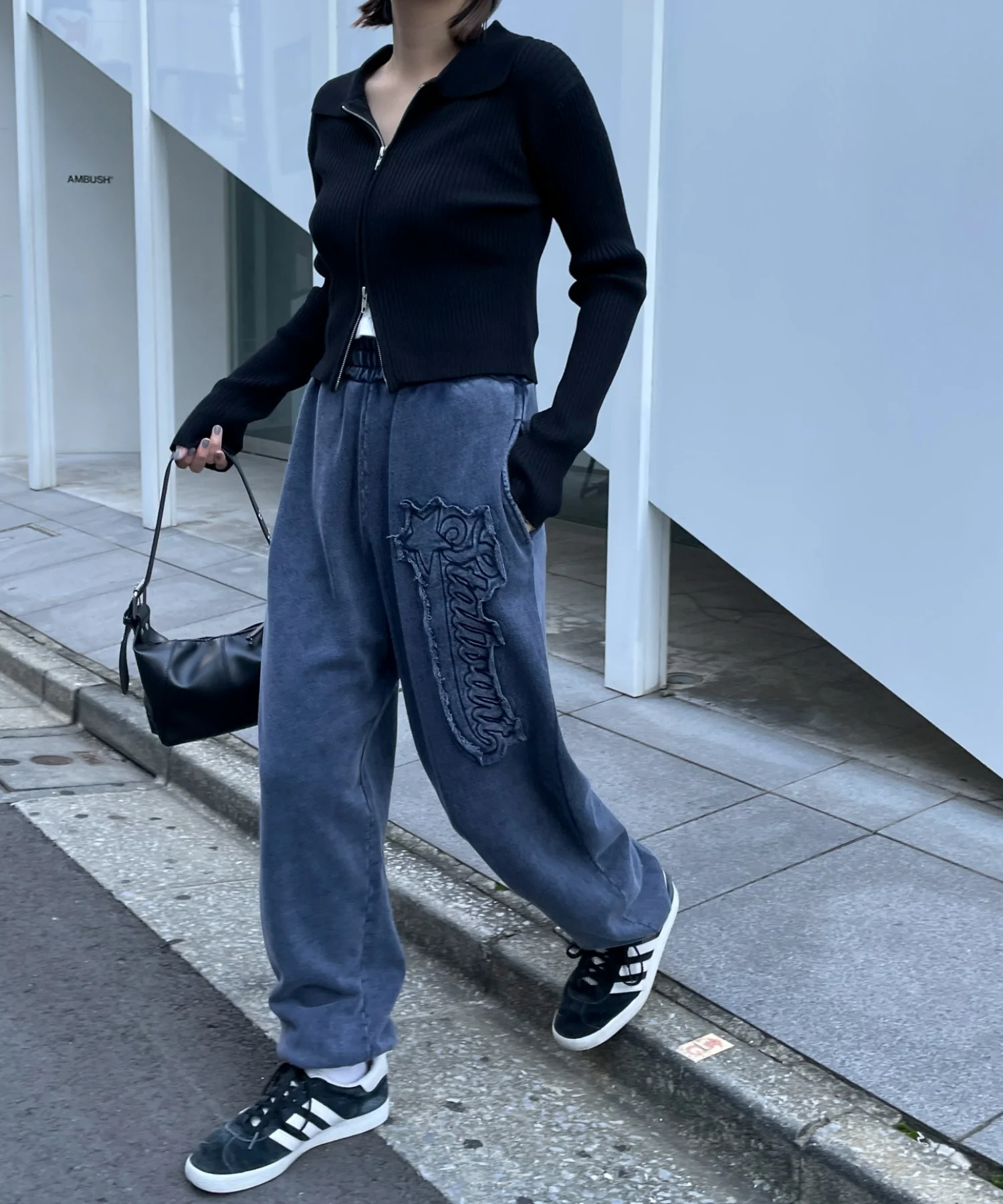 ロゴアシッドウォッシュパンツ - Image 4
