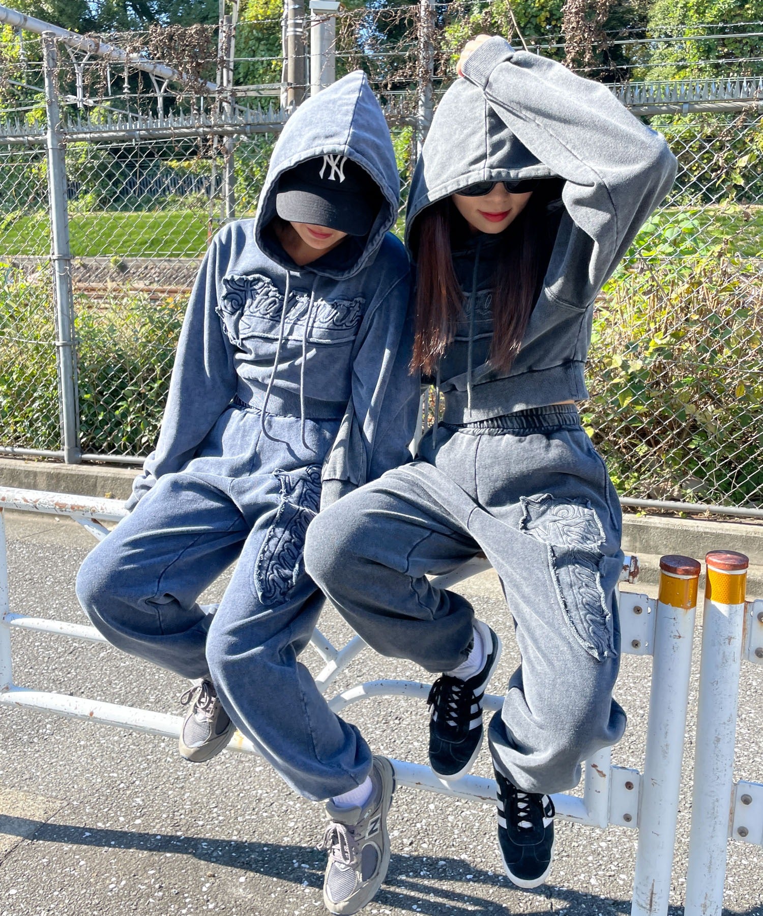 ロゴアシッドウォッシュパンツ - Image 7
