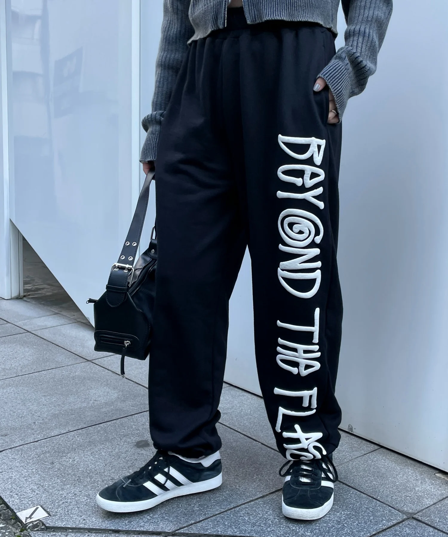ハンドライティングスウェットパンツ - Image 12