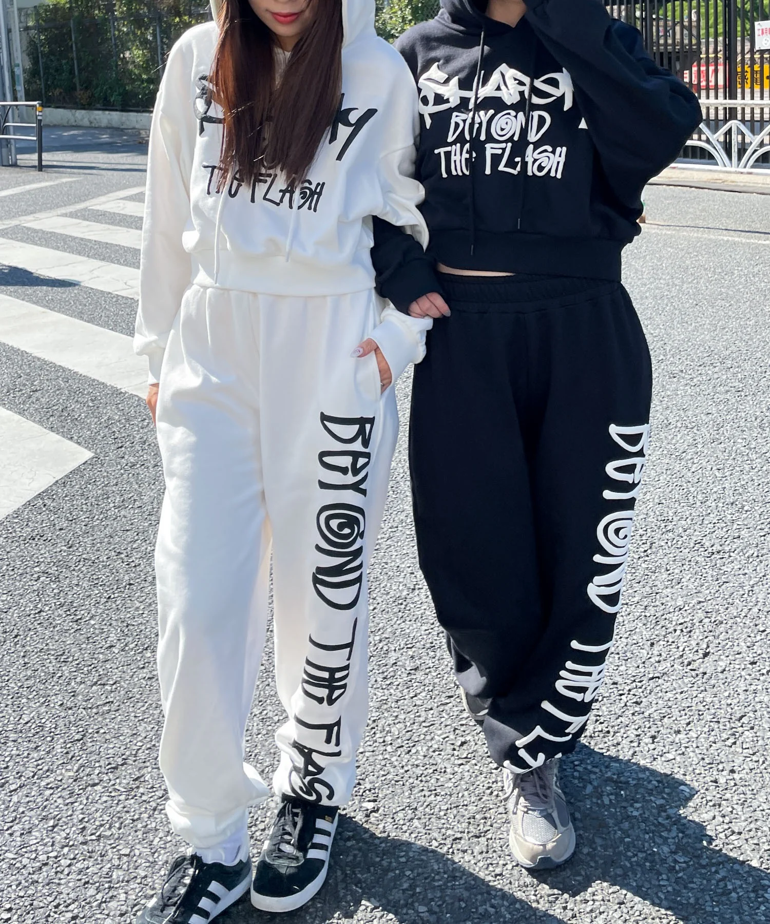ハンドライティングスウェットパンツ - Image 5