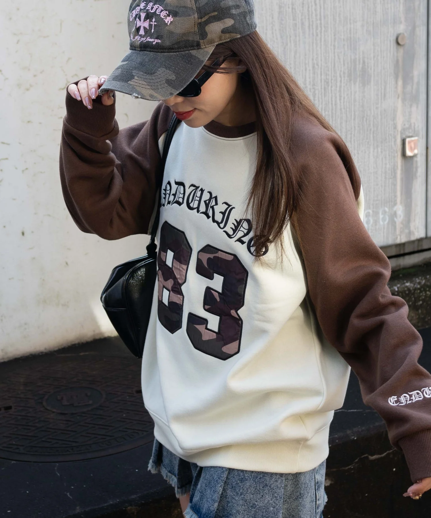 迷彩ワッペンラグランスウェット - Image 14