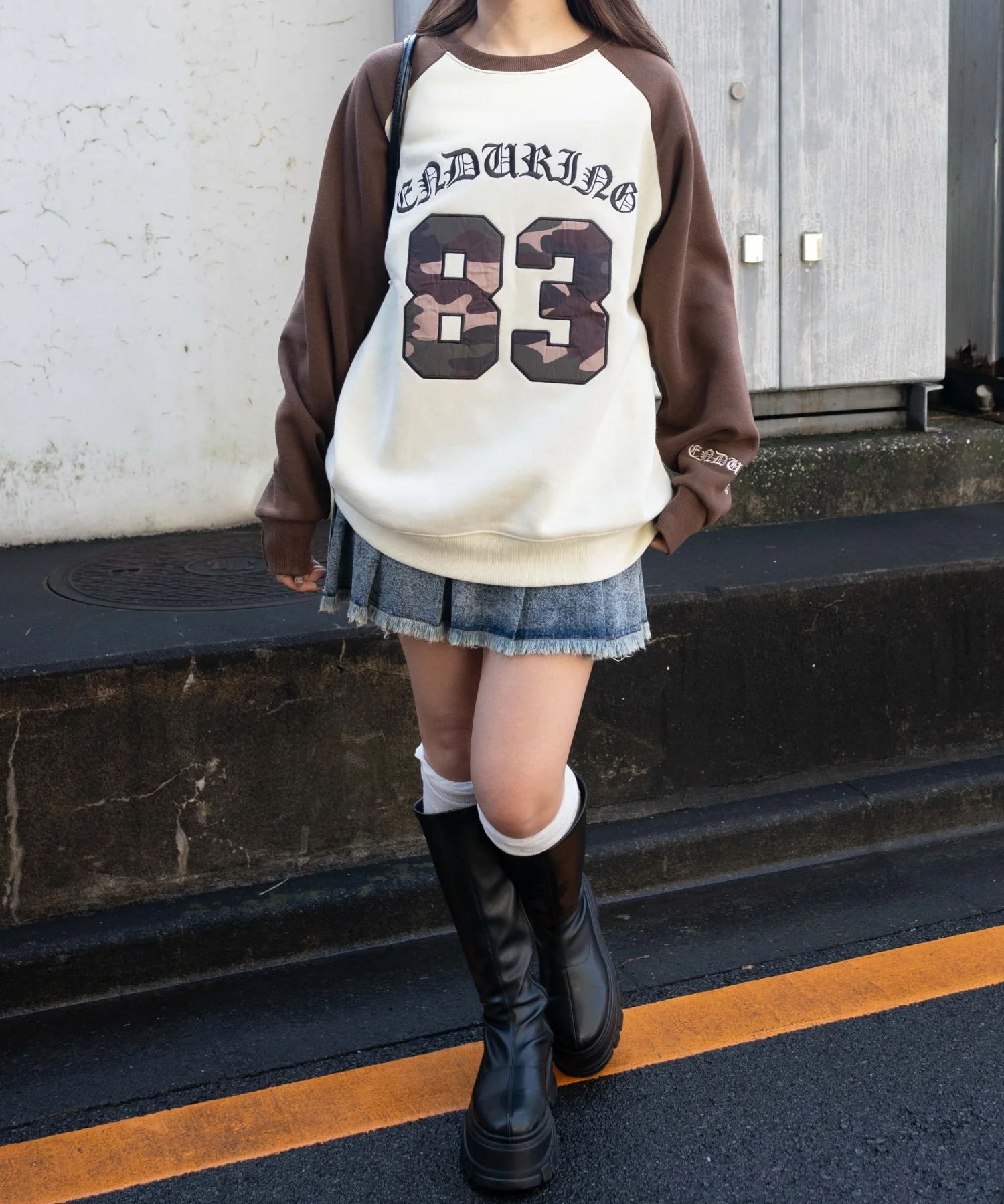 迷彩ワッペンラグランスウェット - Image 16