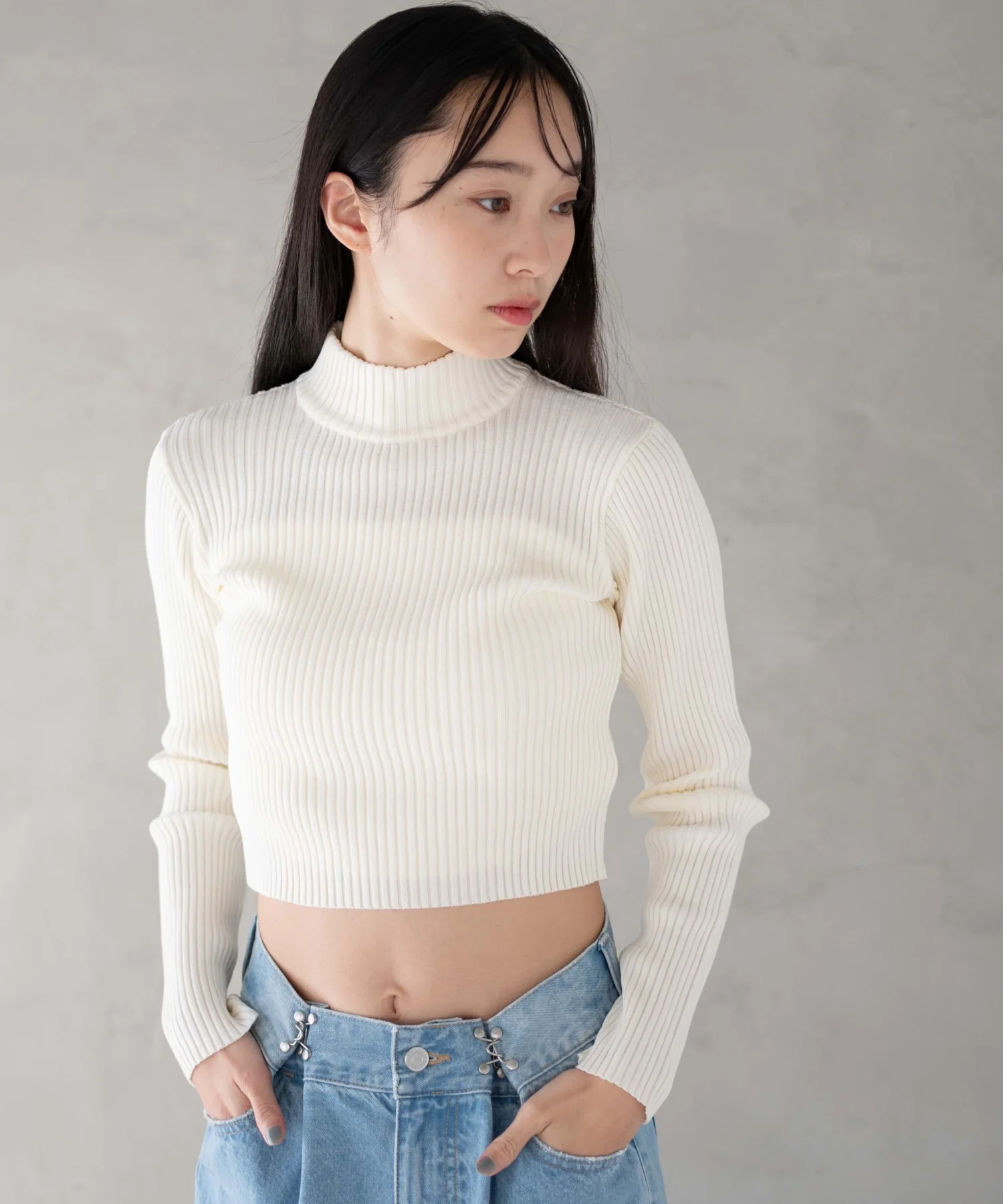 リブハイネックショートニット - Image 13