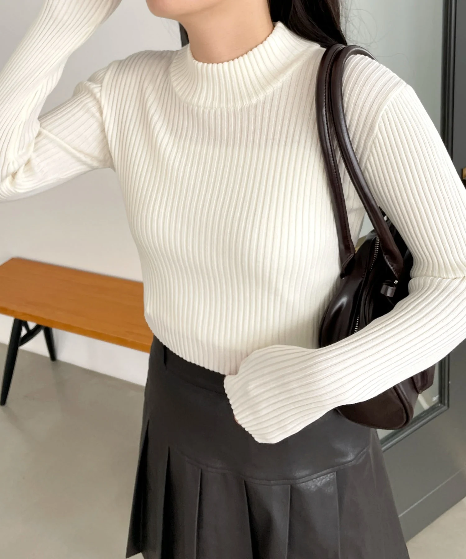 リブハイネックショートニット - Image 22