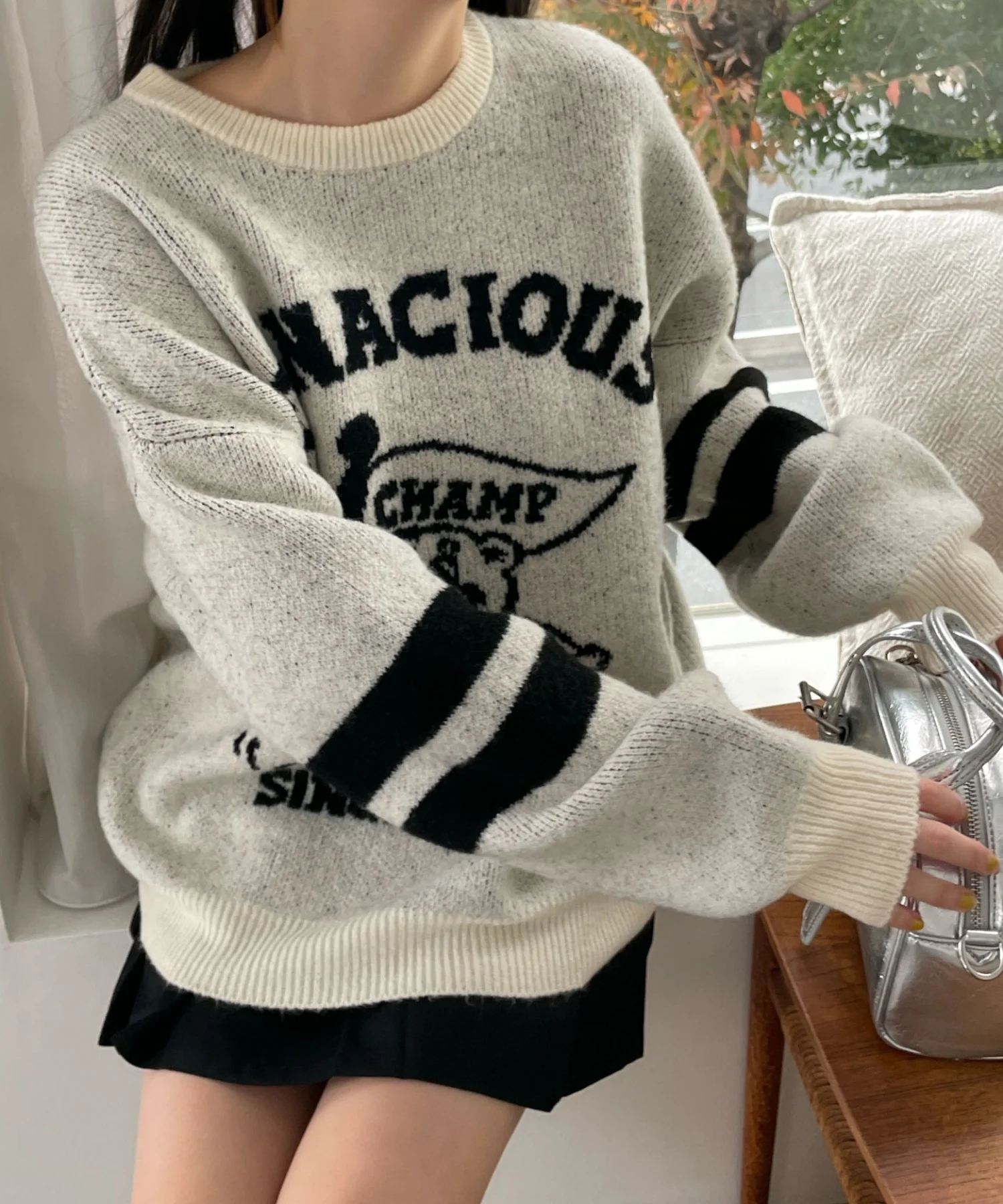 ファニーグラフィックフラッフィーニットプルオーバー - Image 19